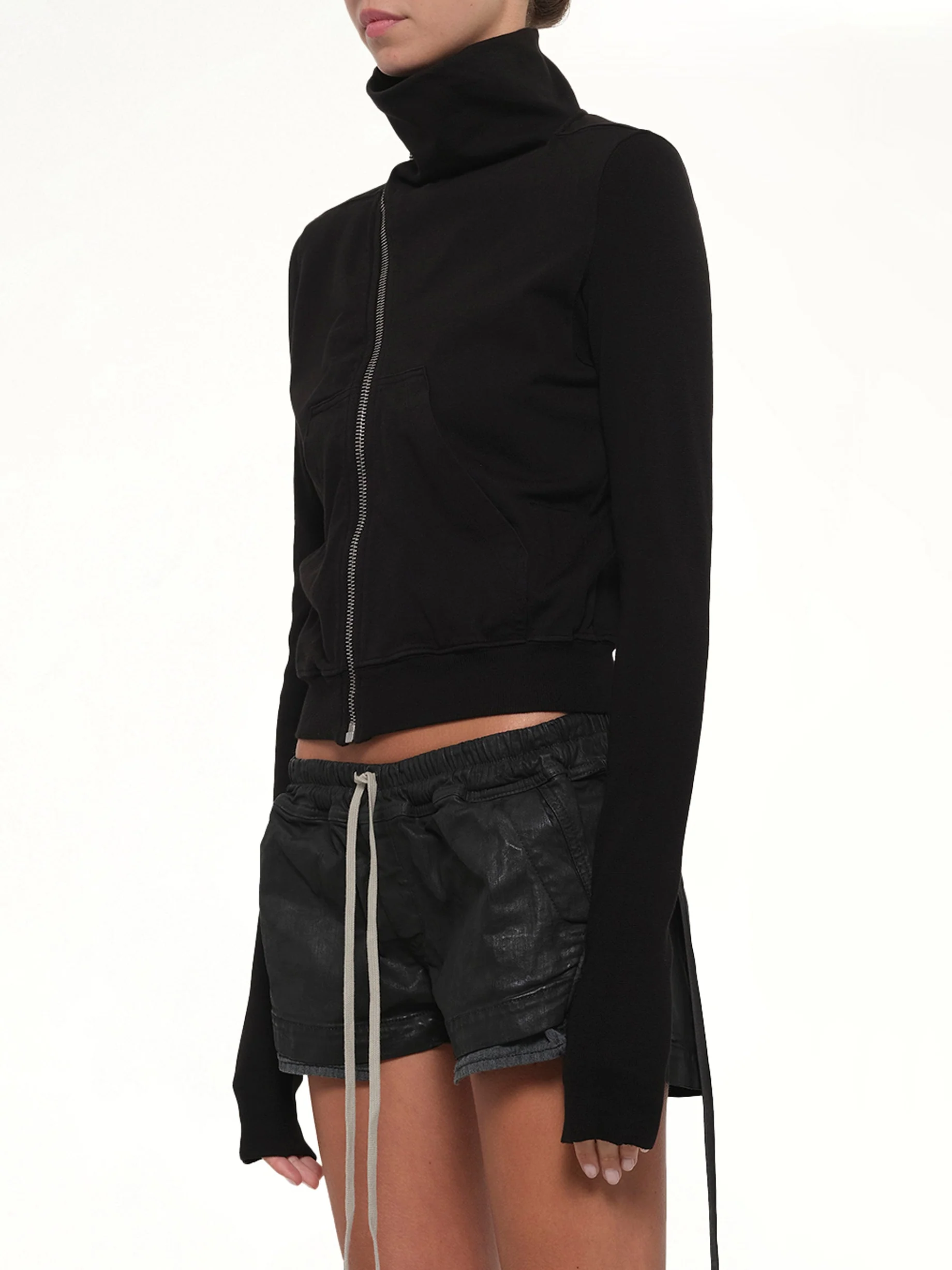 Mountain Sweatshirt in Black - Image 3