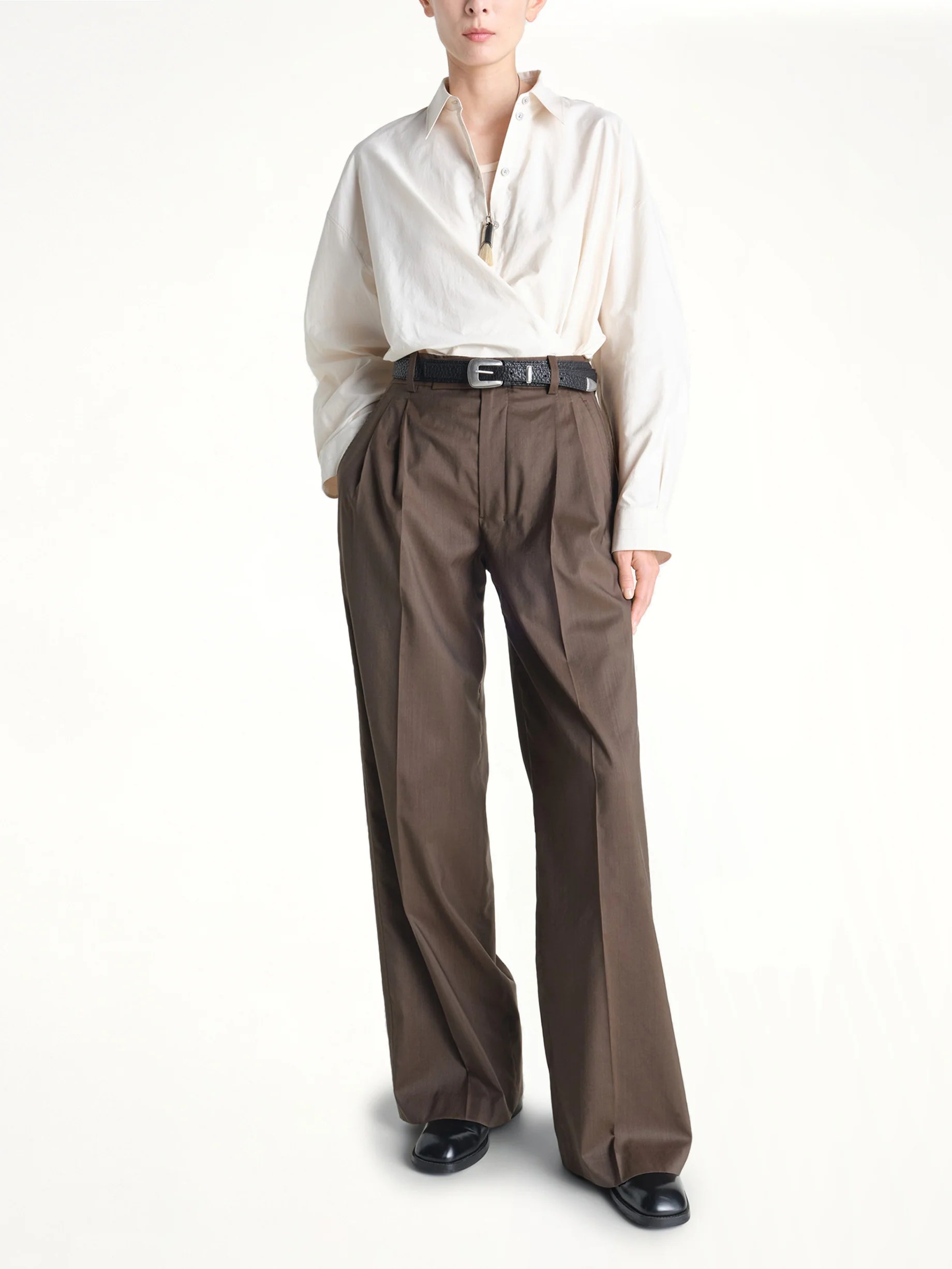 Straight Collar Twisted Shirt in Light Cream - Image 4