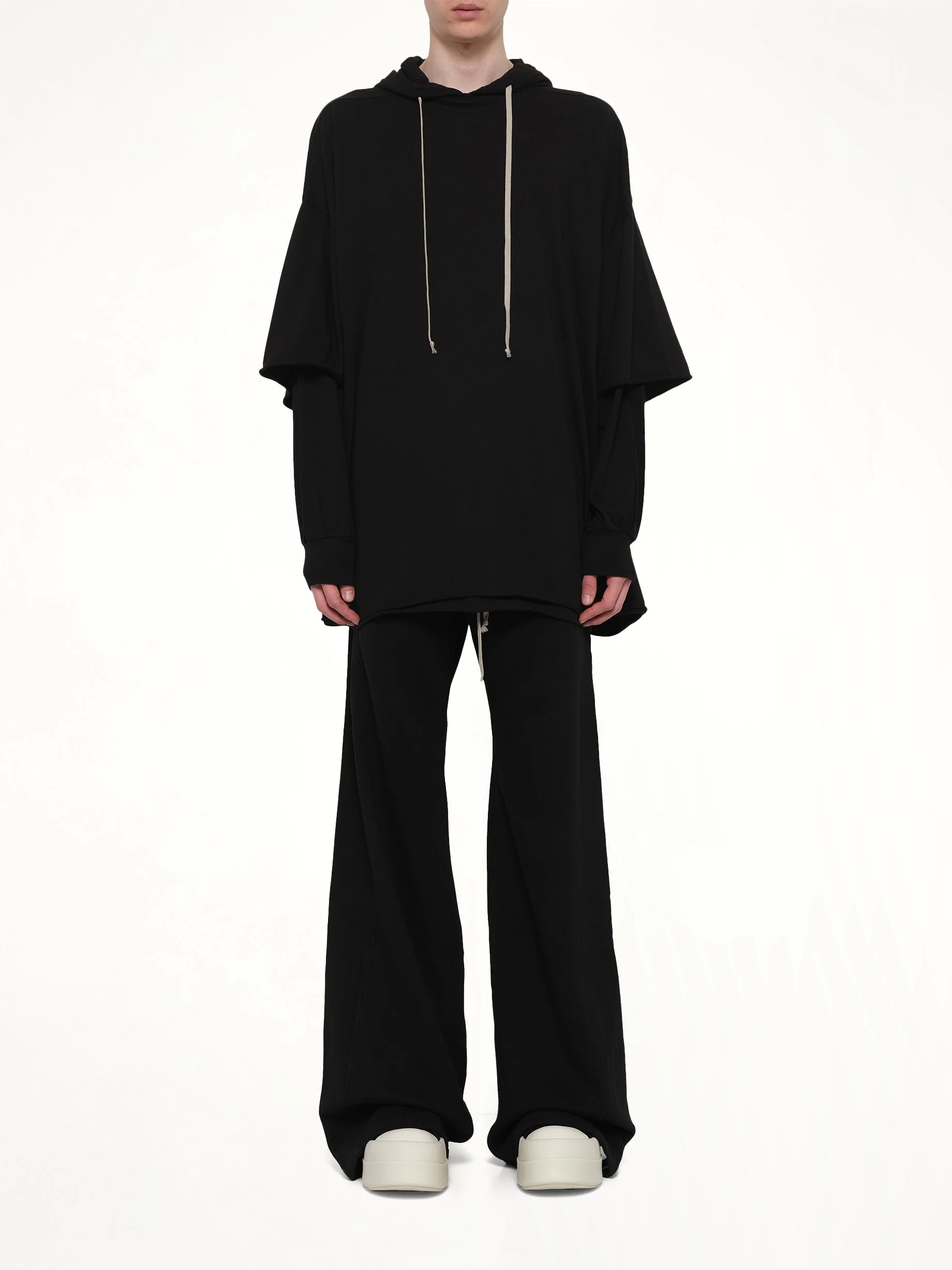 Tommy Hustler Hoodie in Black - Image 7