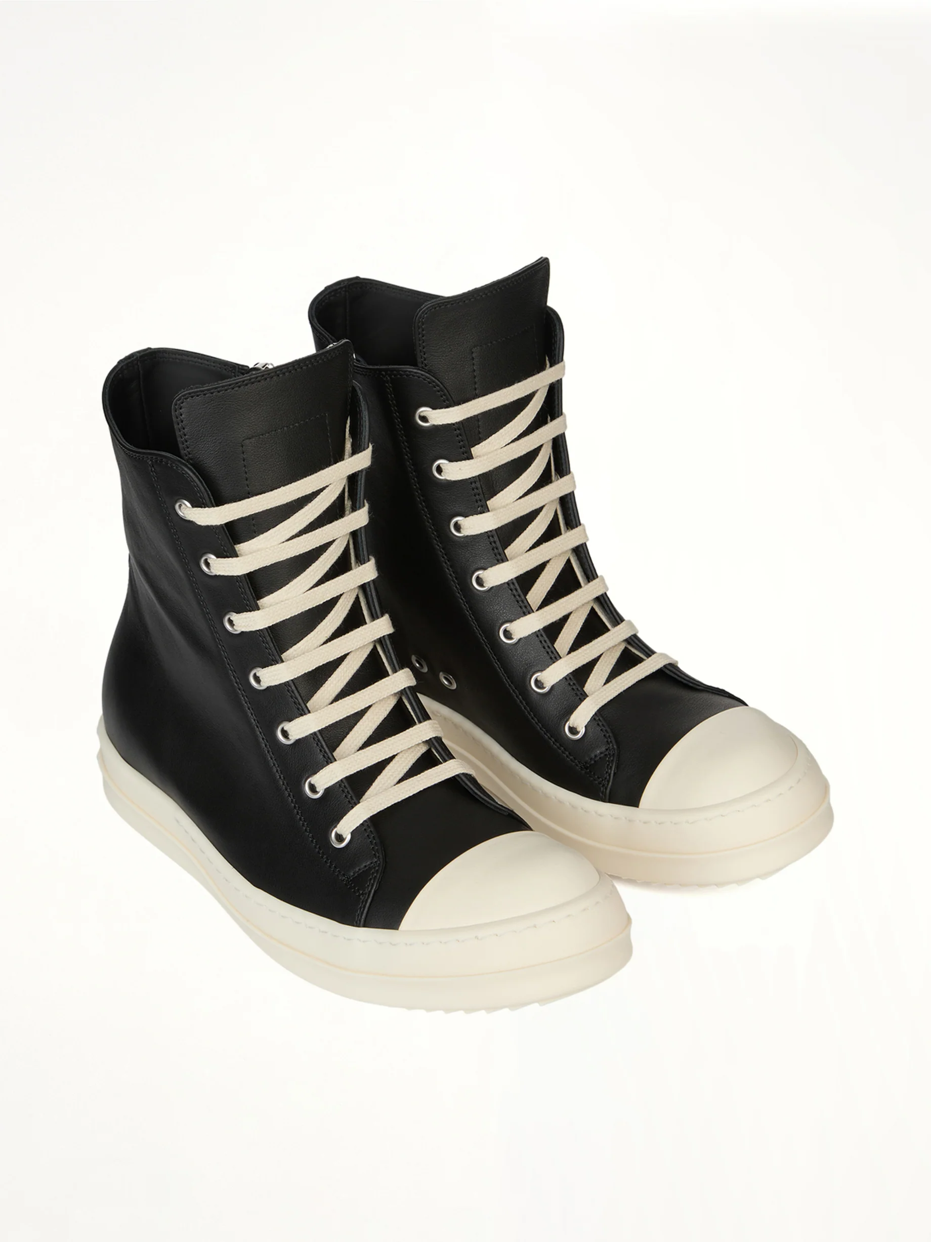 Sneaks in Black/Milk - Image 6