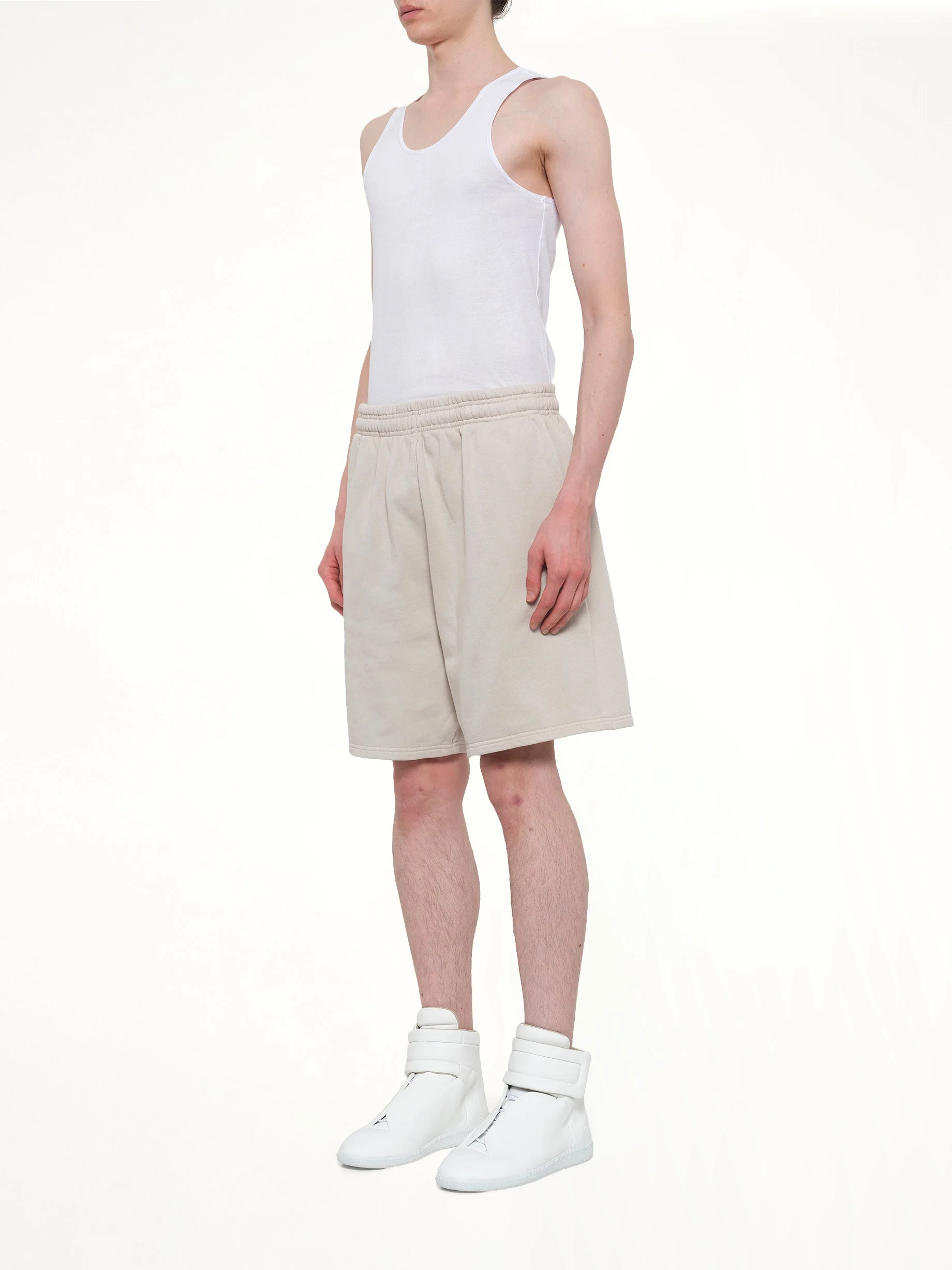 Standard Sweatshort in Off White - Image 4