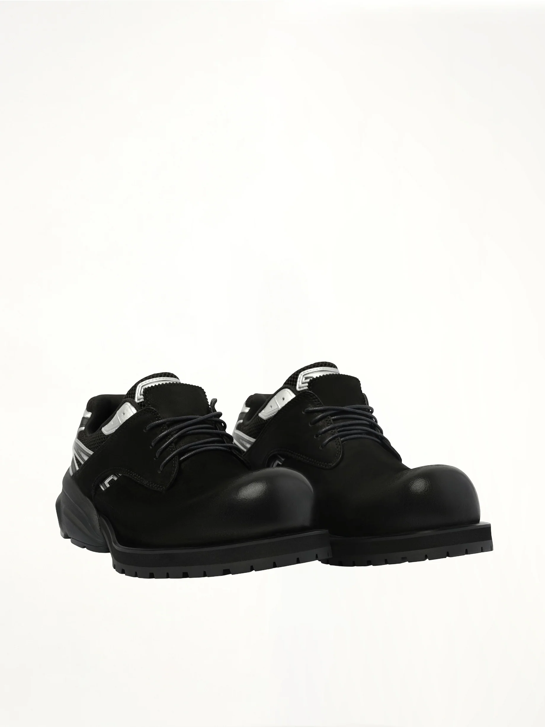 Starting Bigger Hybrid Derby in Black/White/Silver - Image 2