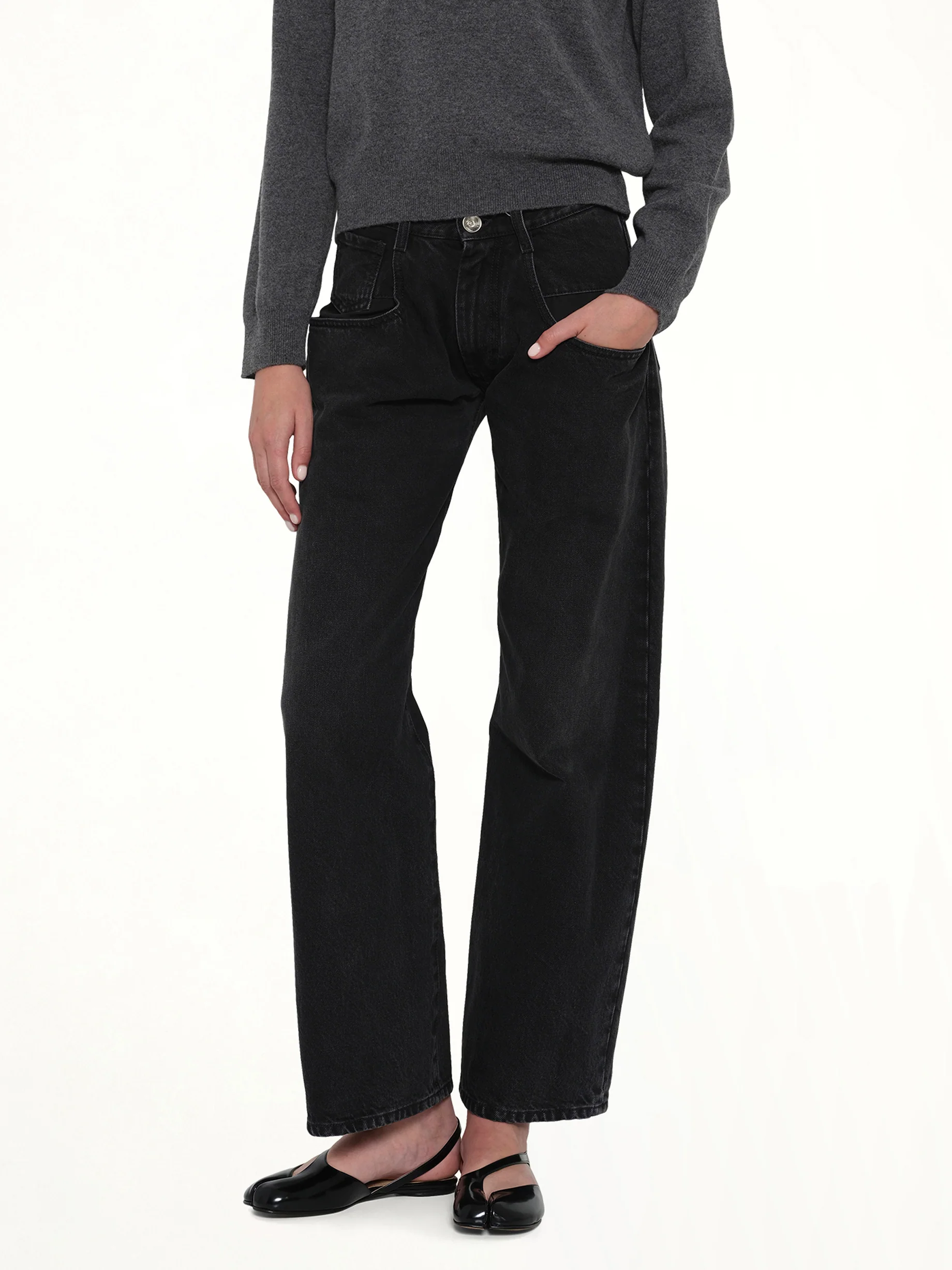 Straight Jeans with Contrasted Pockets in Black - Image 6
