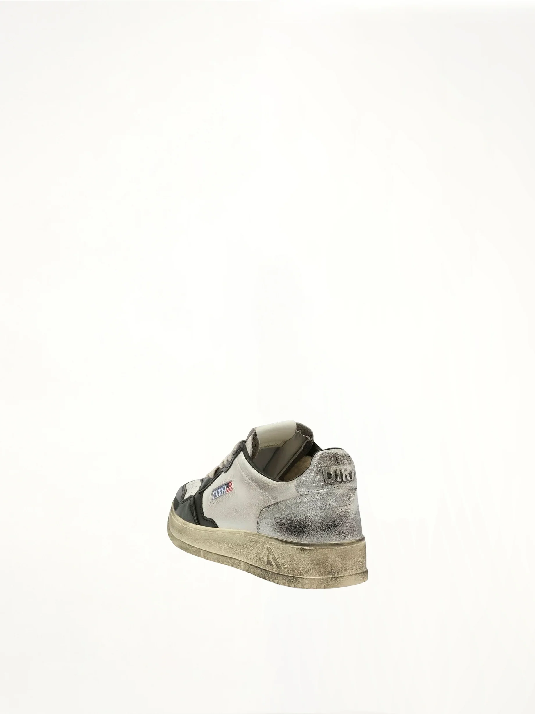 Sup Vint Low Sneakers in White/Black/Silver - Image 3