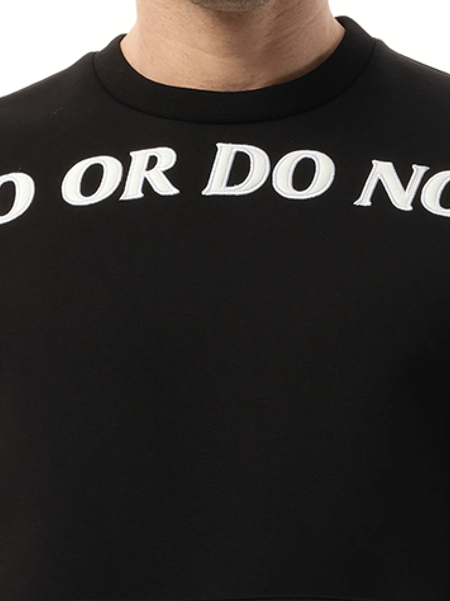 Sweatshirt in Black/White - Image 2