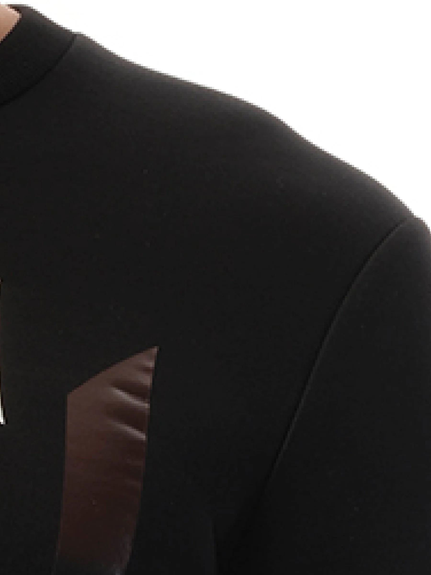 Sweatshirt in Black - Image 2