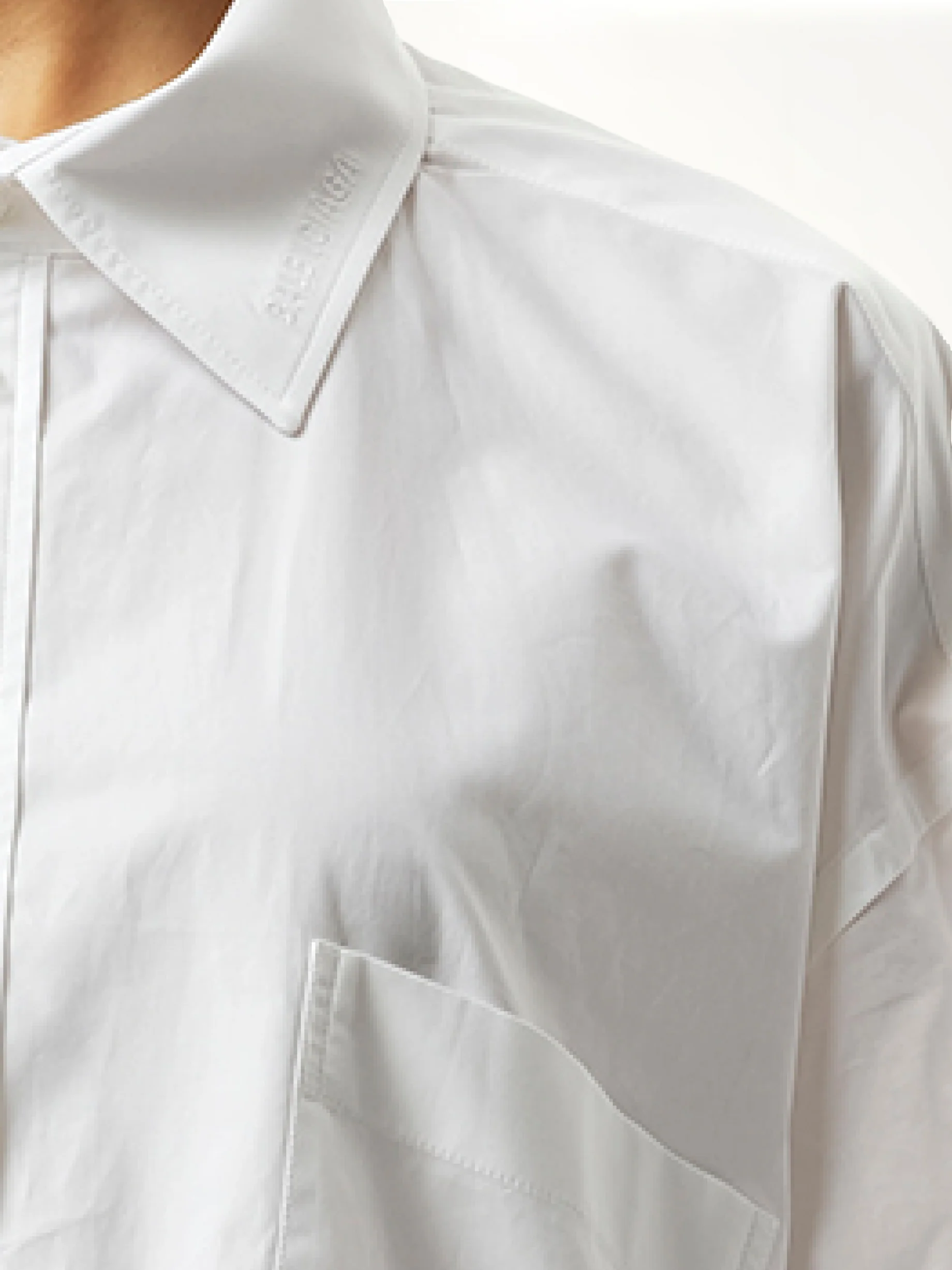 Swing Shirt in White - Image 3
