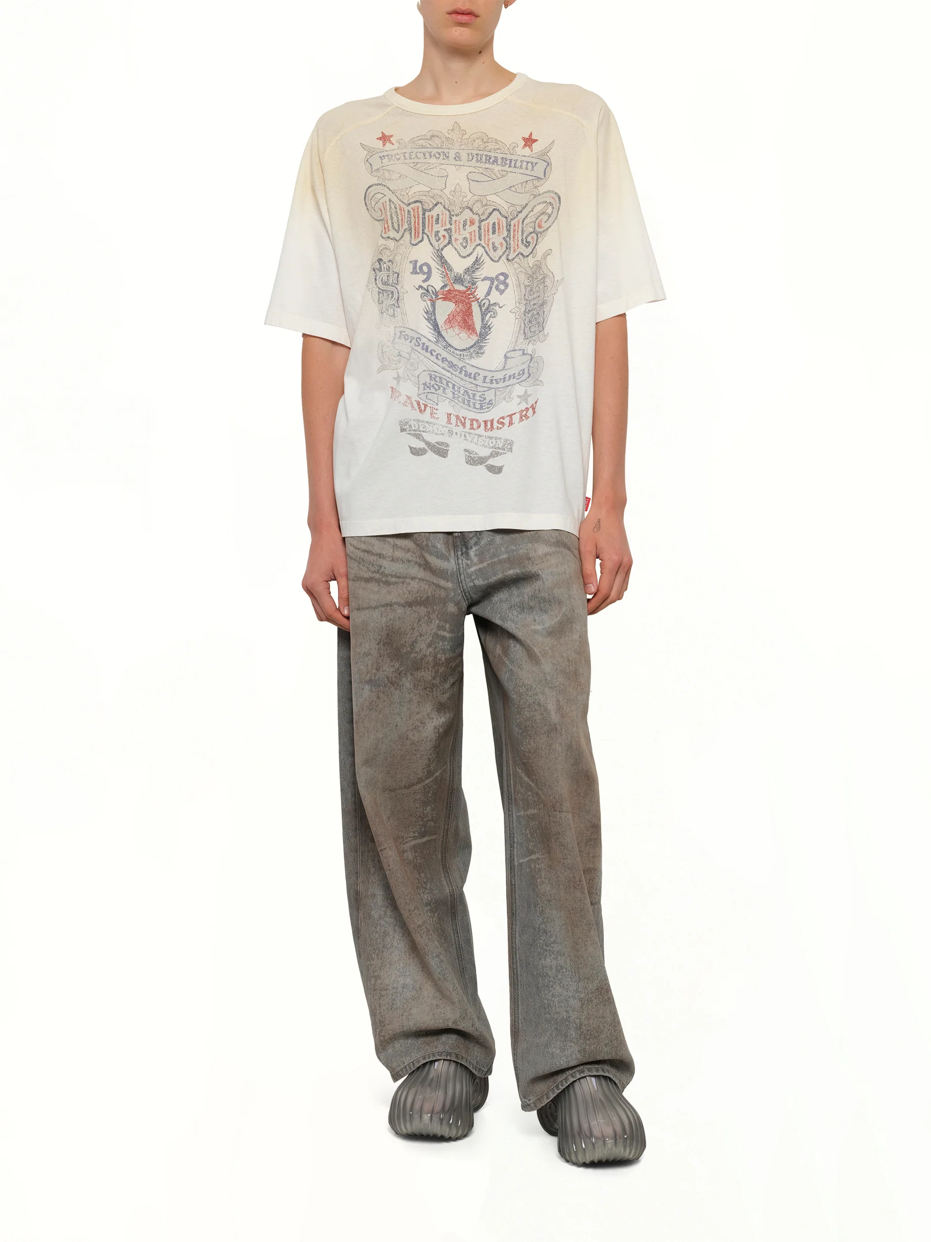T-ALECY T-Shirt in White - Image 4