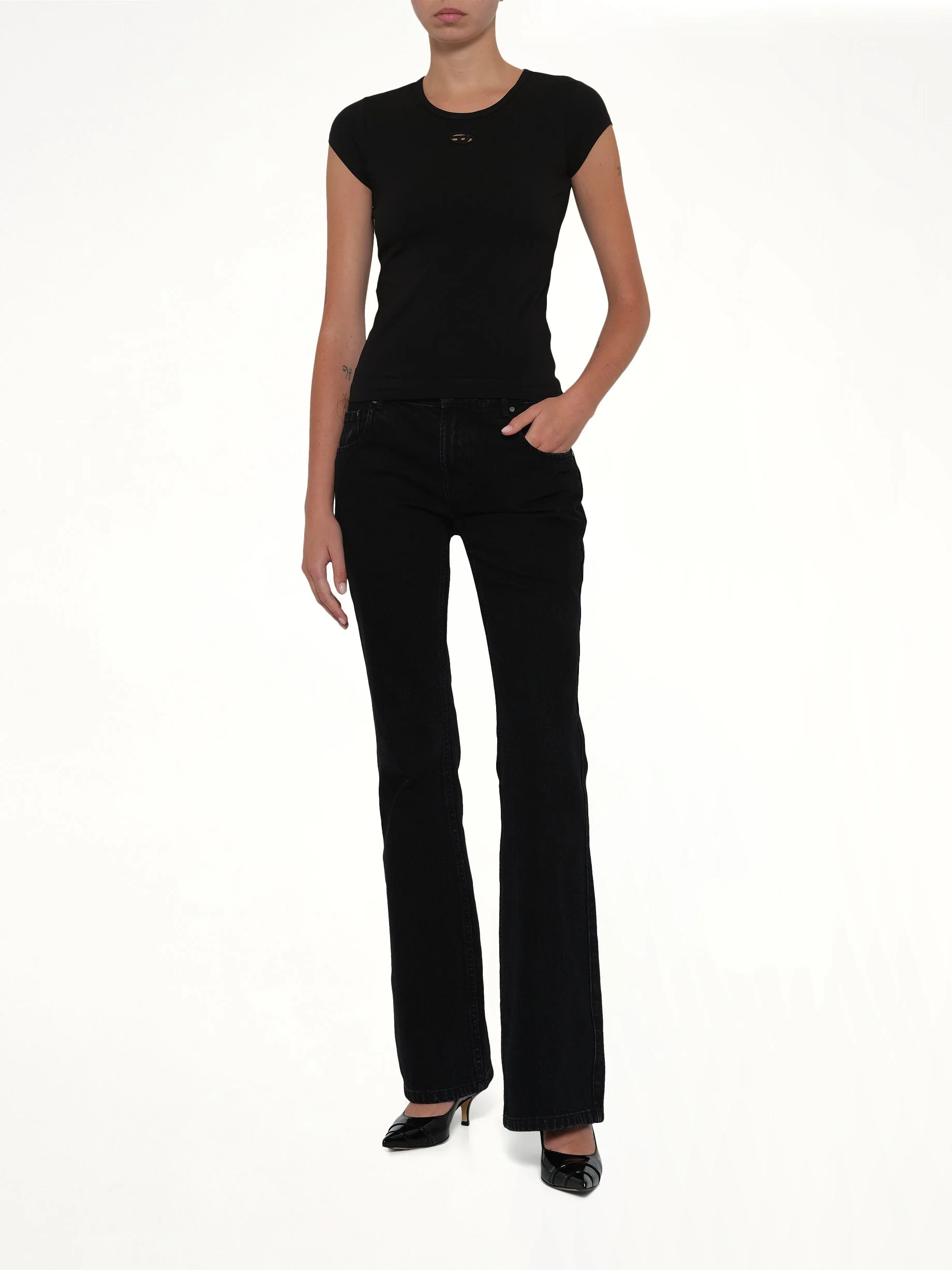 T-ANGIE-OD T-Shirt in Black - Image 4