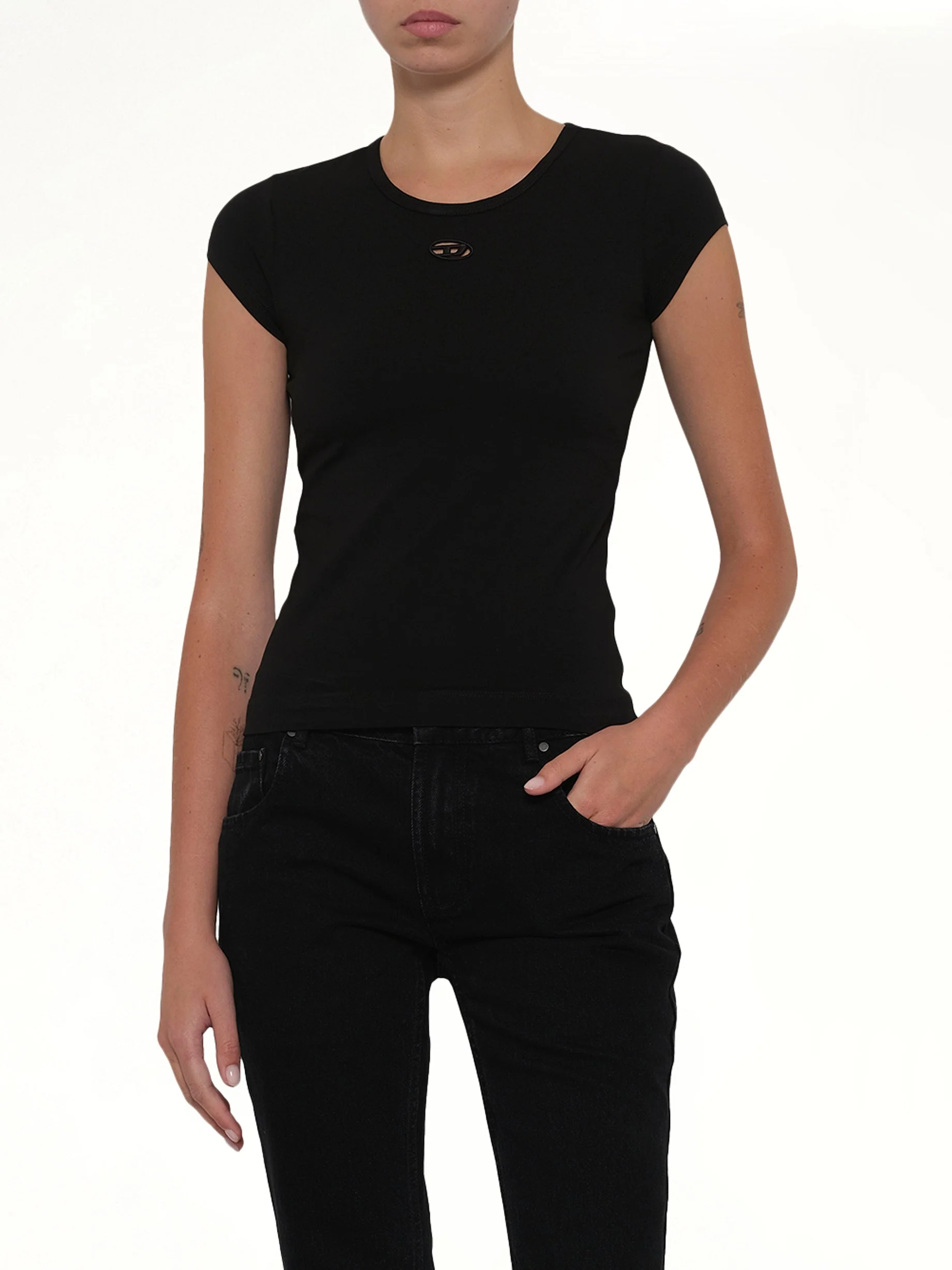 T-ANGIE-OD T-Shirt in Black - Image 6