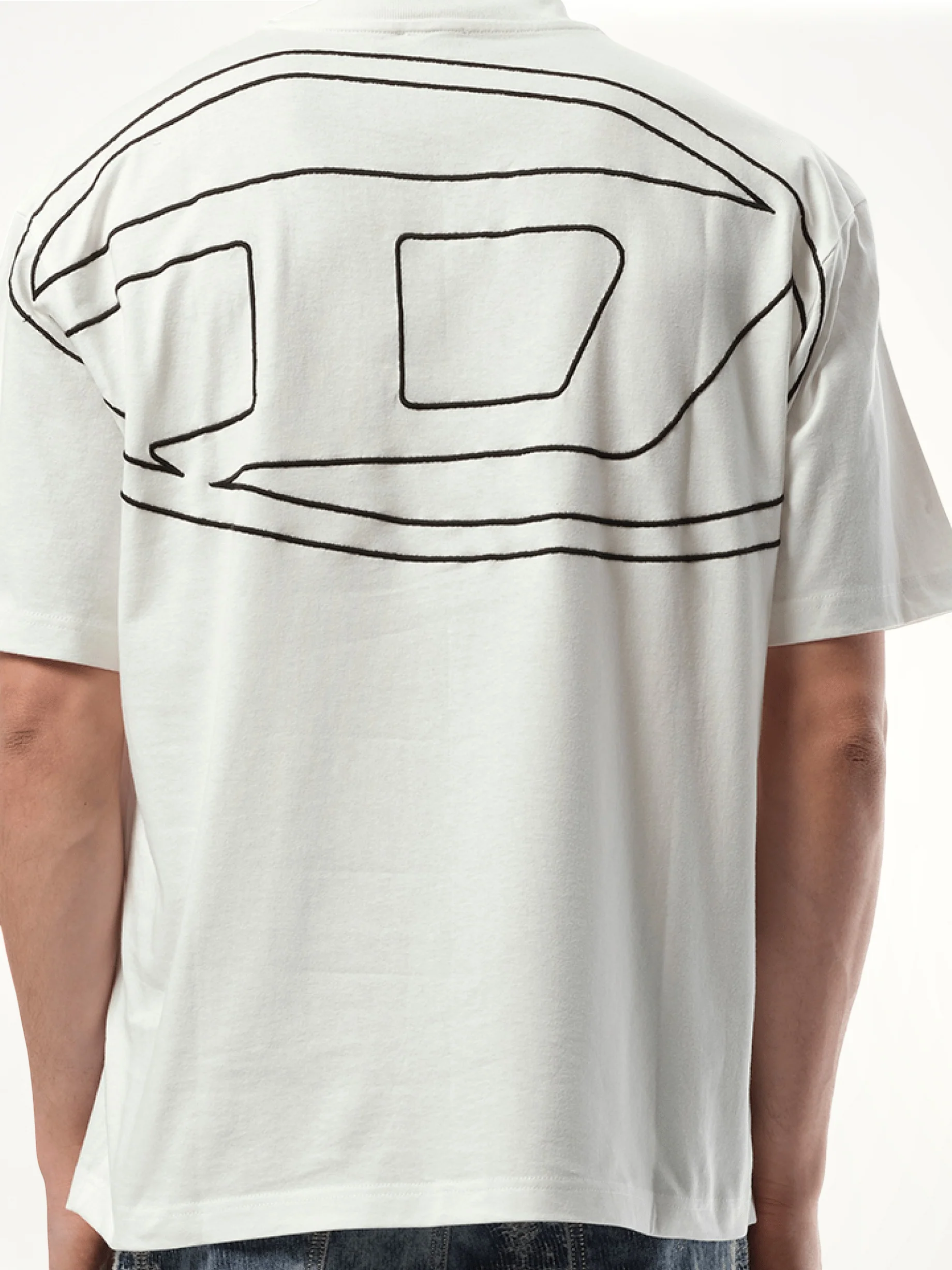 T-Boggy Oval D T-Shirt in White - Image 3