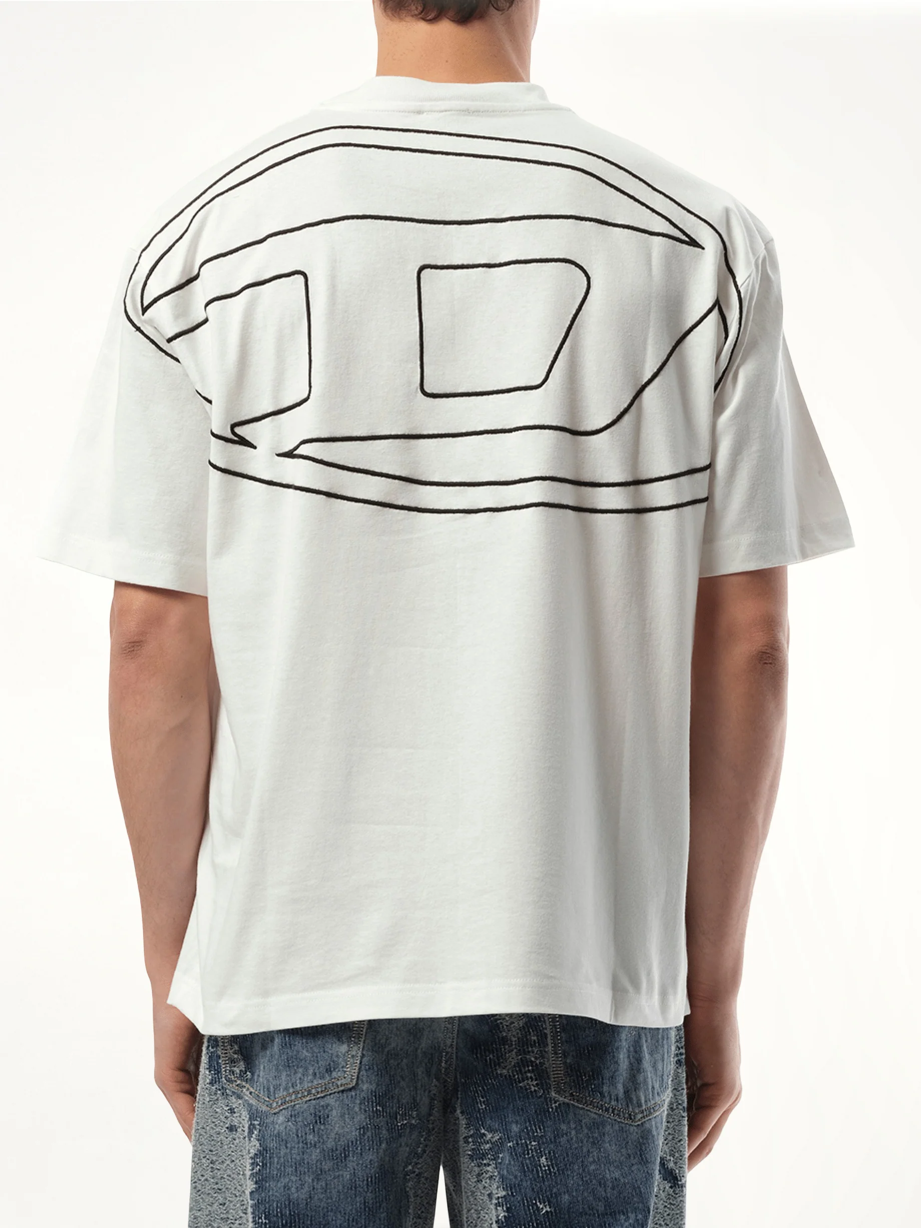 T-Boggy Oval D T-Shirt in White - Image 6
