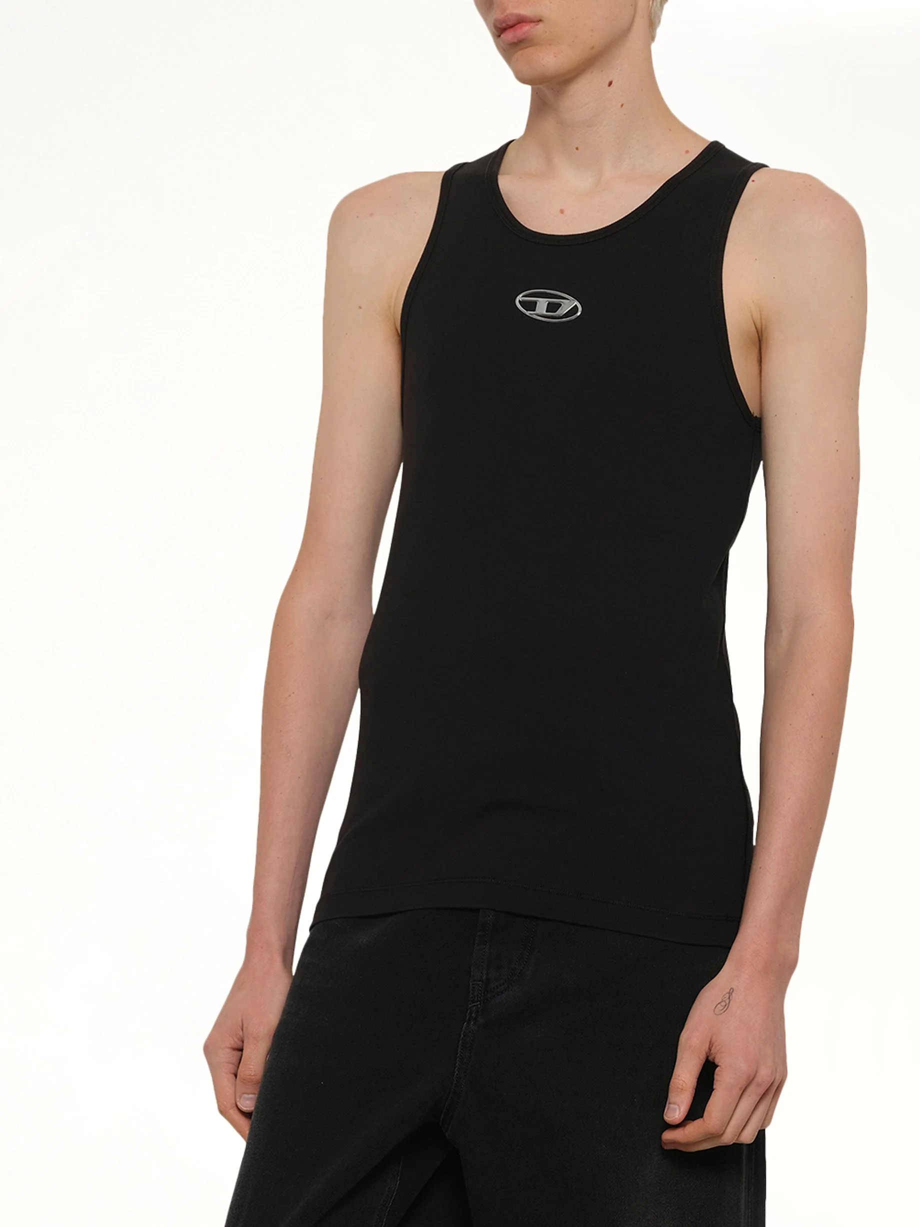 T-LIFTY-IOD Tank Top in Black - Image 6