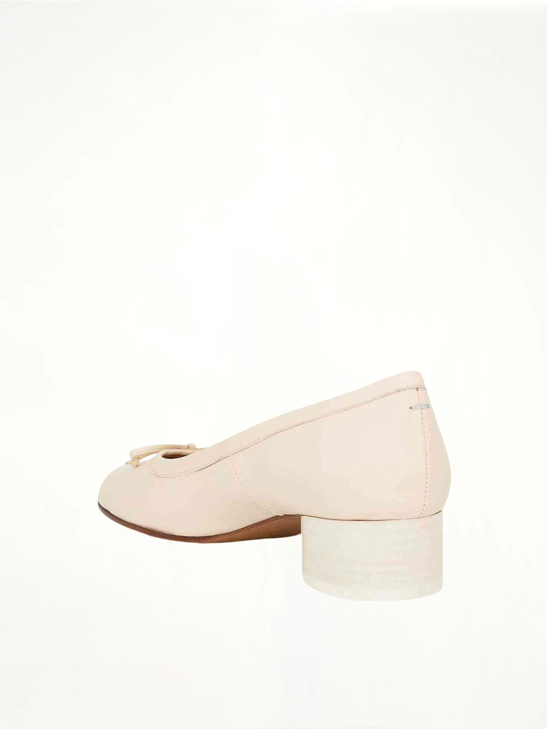 Tabi Ballerina 3cm Heel in White - Image 3