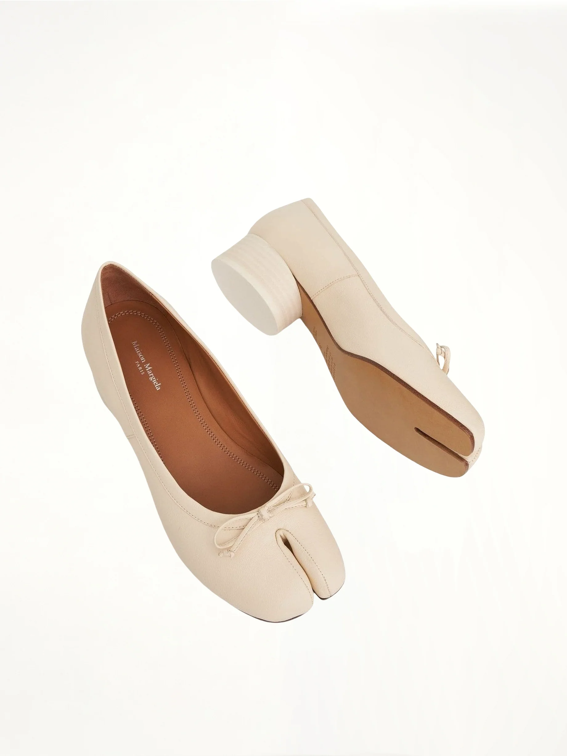 Tabi Ballerina 3cm Heel in White - Image 4