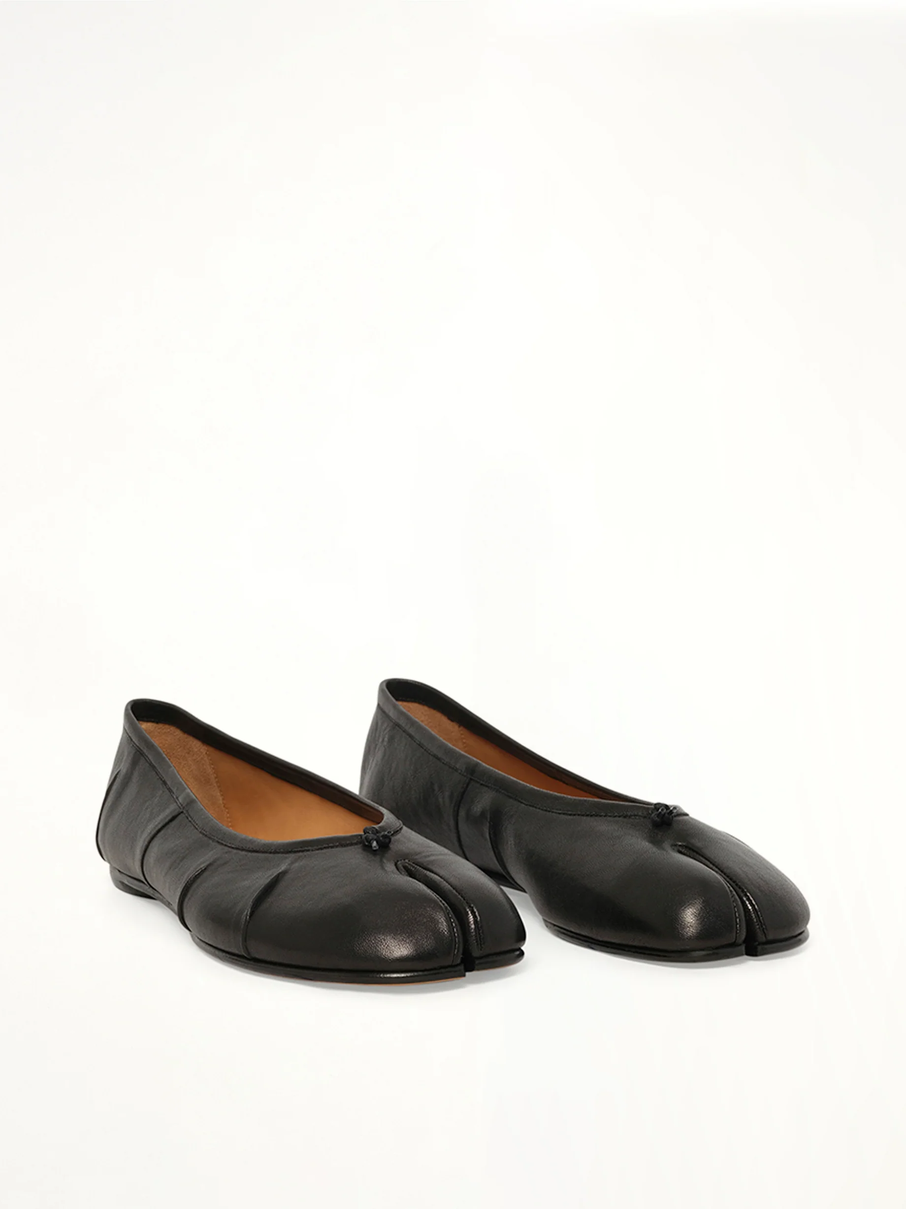 Tabi Ballerinas in Black - Image 2