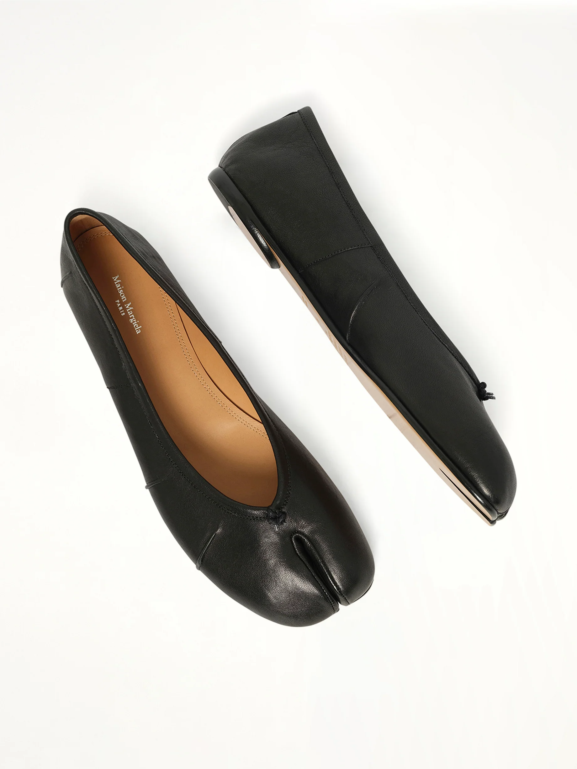 Tabi Ballerinas in Black - Image 4