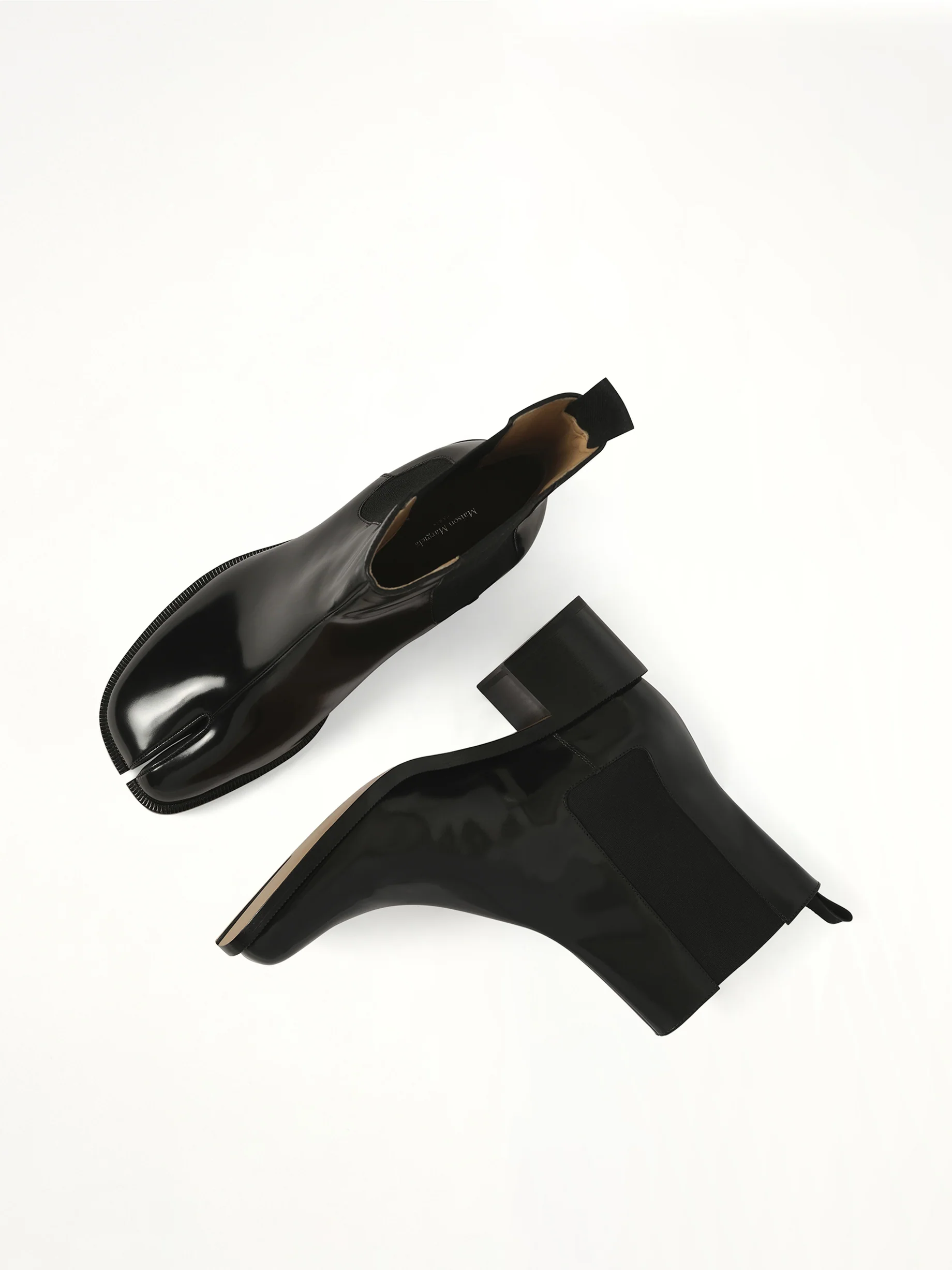 Tabi Chelsea 5.5cm Boots in Black - Image 4