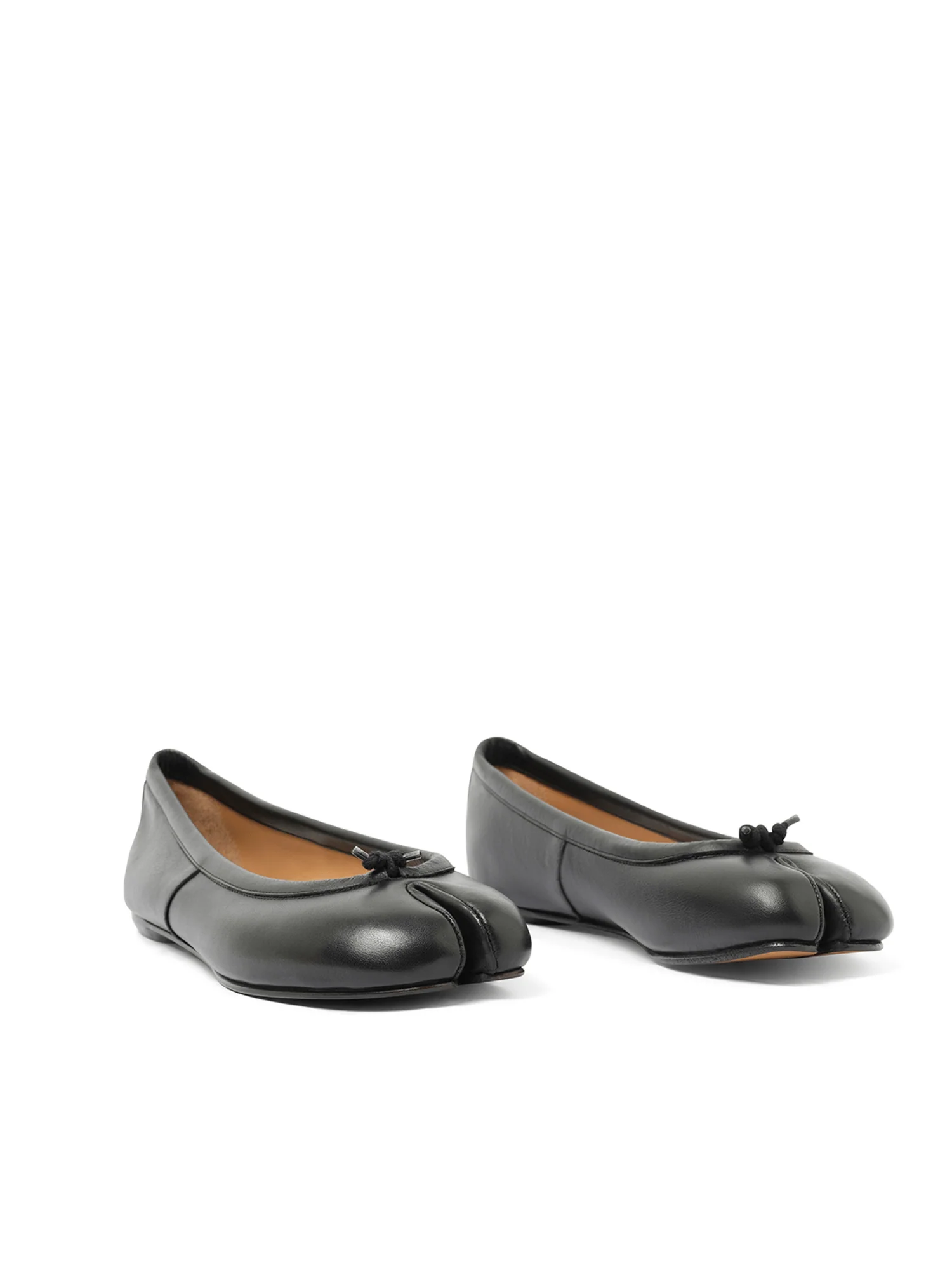 Tabi Flat Ballerina in Black - Image 2