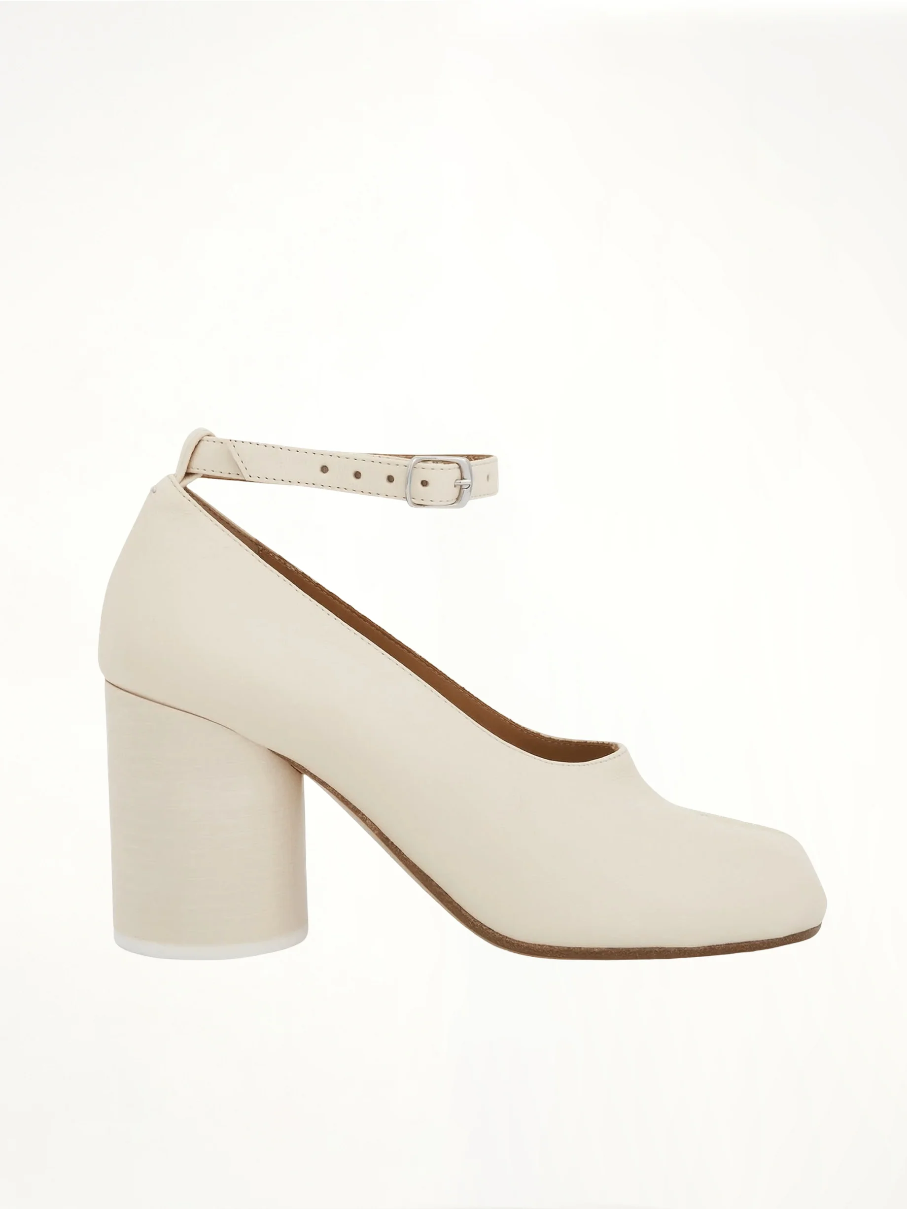 Tabi 8cm Heel Pumps in White