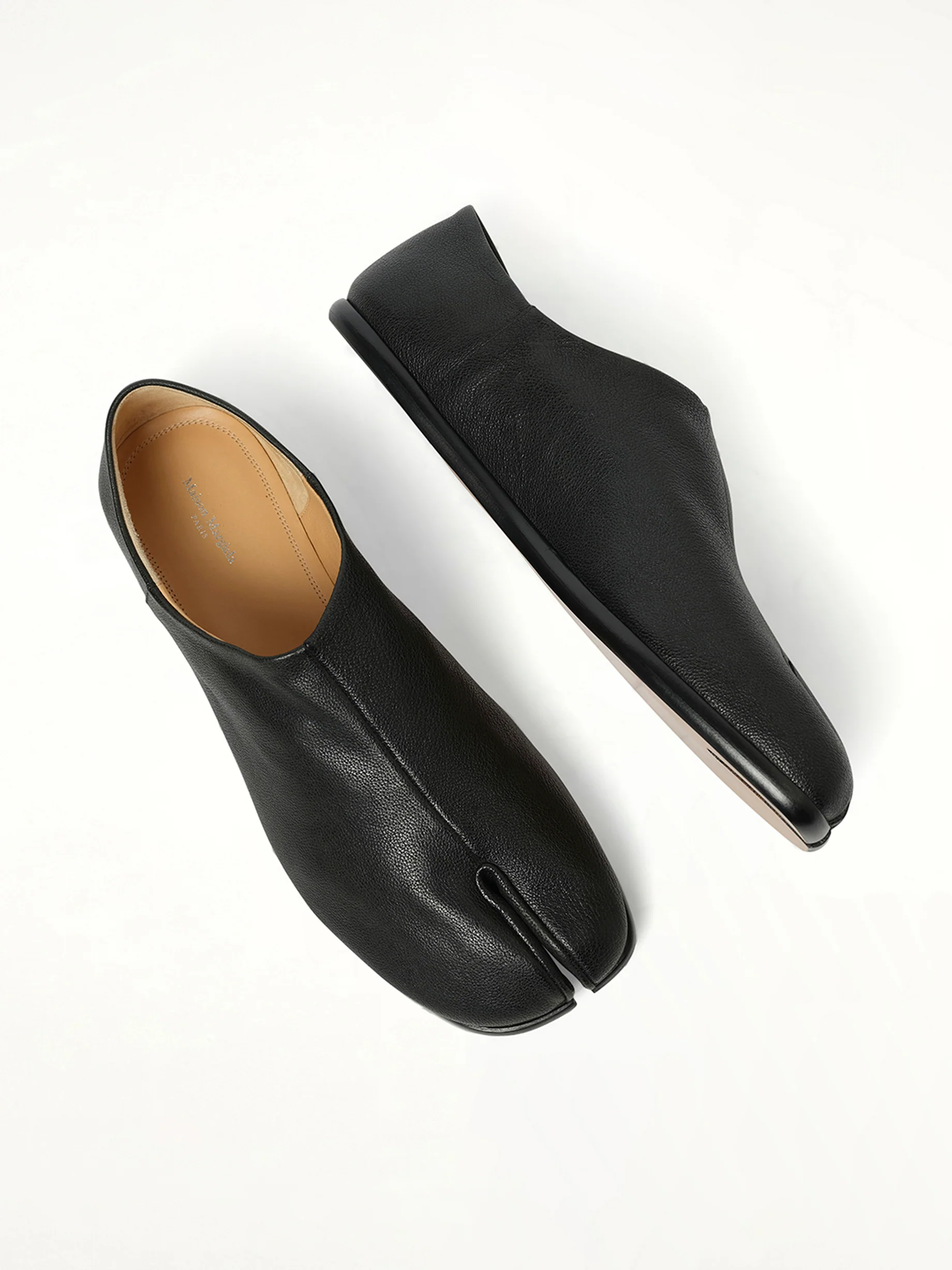 Tabi Babouches in Black - Image 4