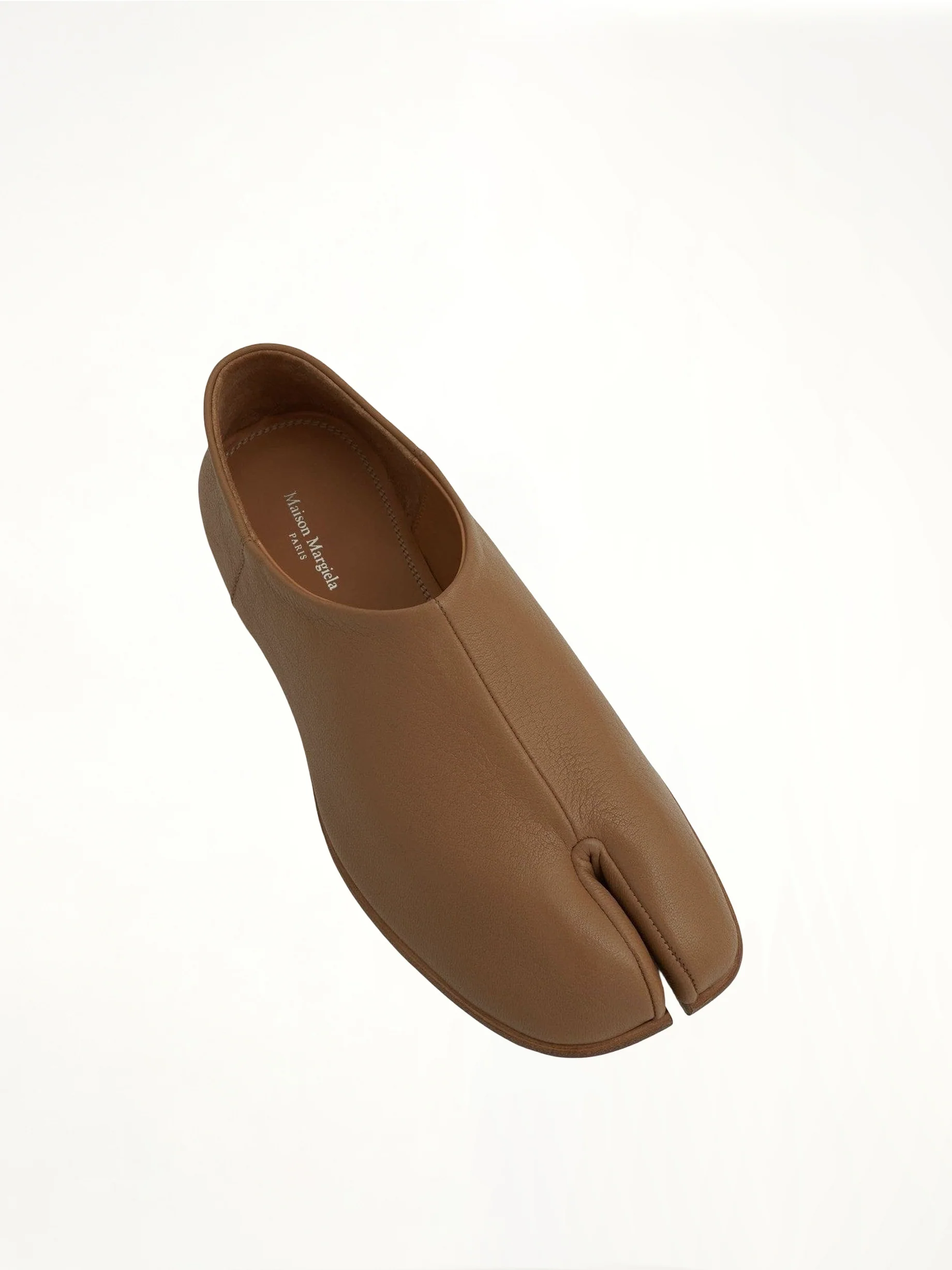 Tabi Babouches in Nude - Image 4