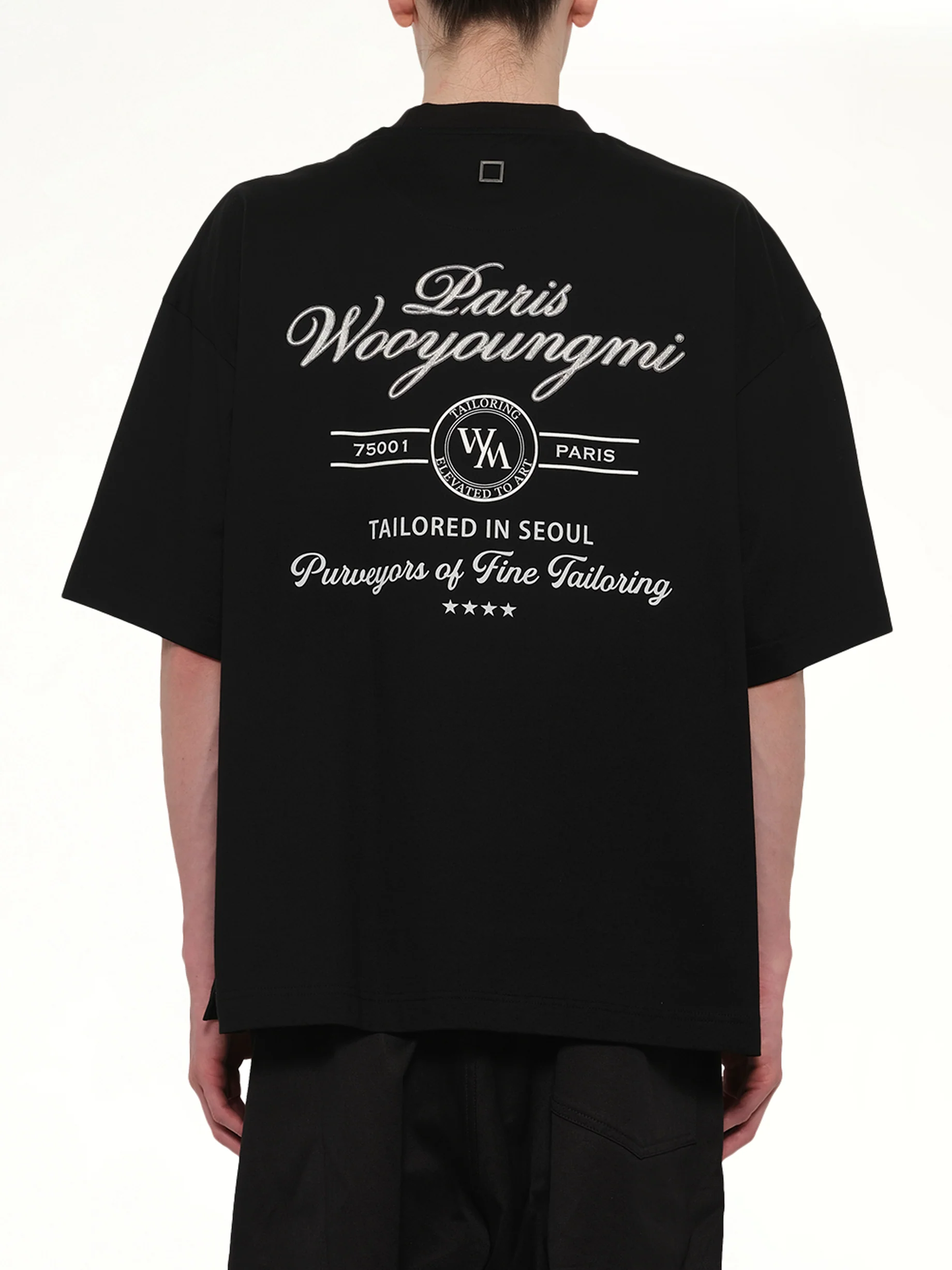 Tailored in Seoul T-Shirt in Black - Image 5