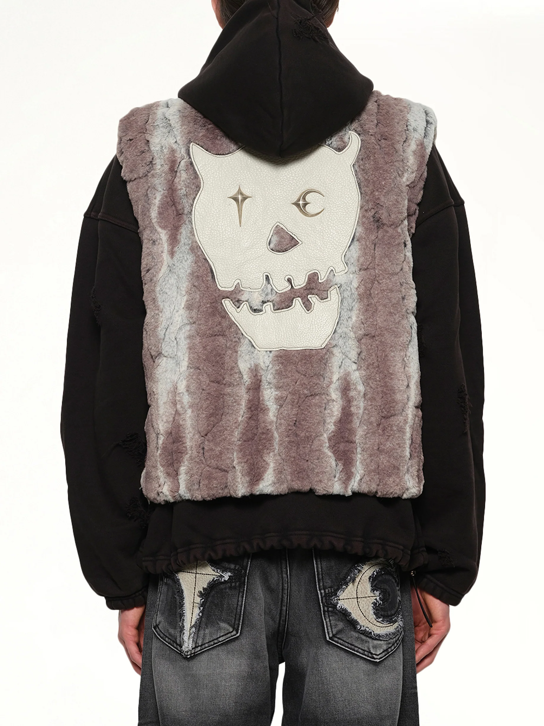 TC Skull Fur Vest in Ivory - Image 5