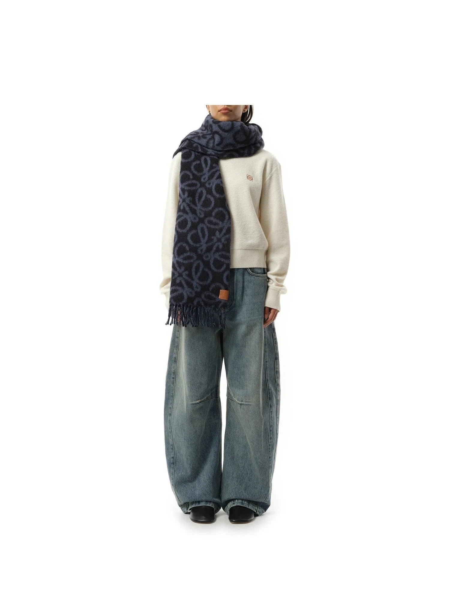 Textured Anagram Scarf in Navy Blue/Blue - Image 4