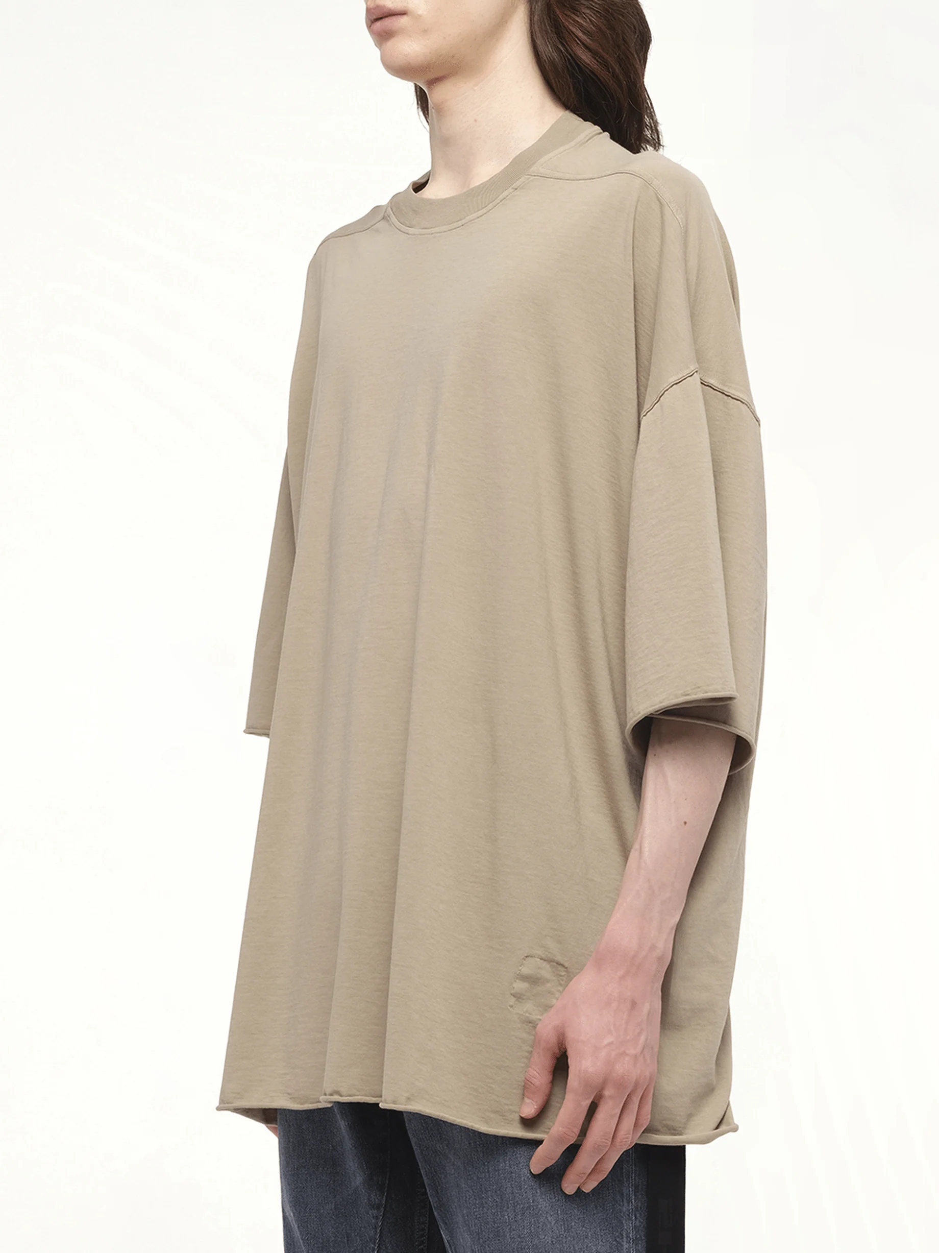 Tommy T in Dirty Pearl - Image 5