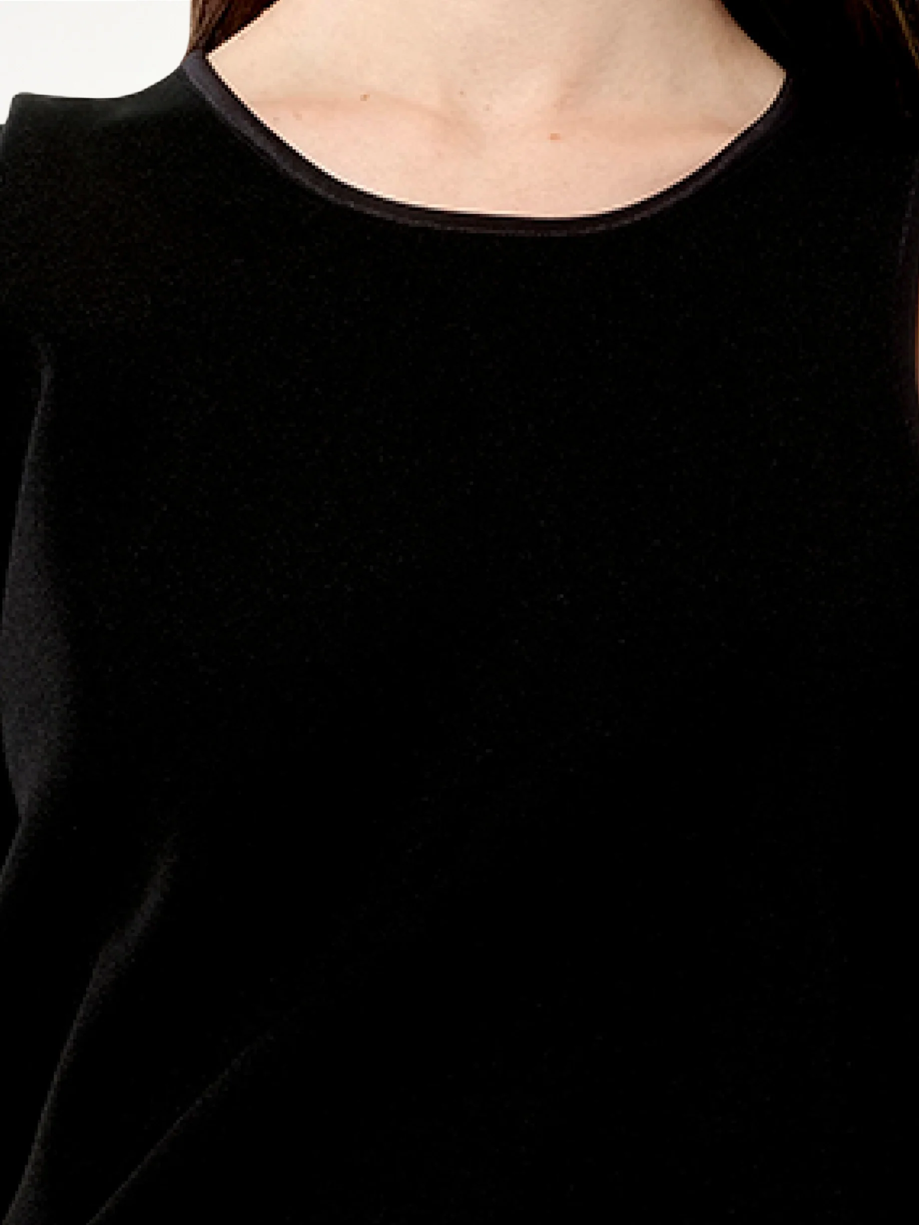 Top in Black - Image 2