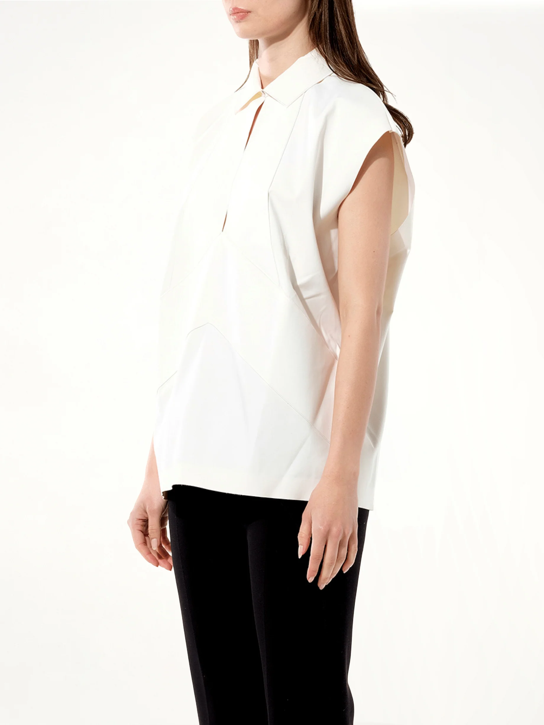 Top in White - Image 5