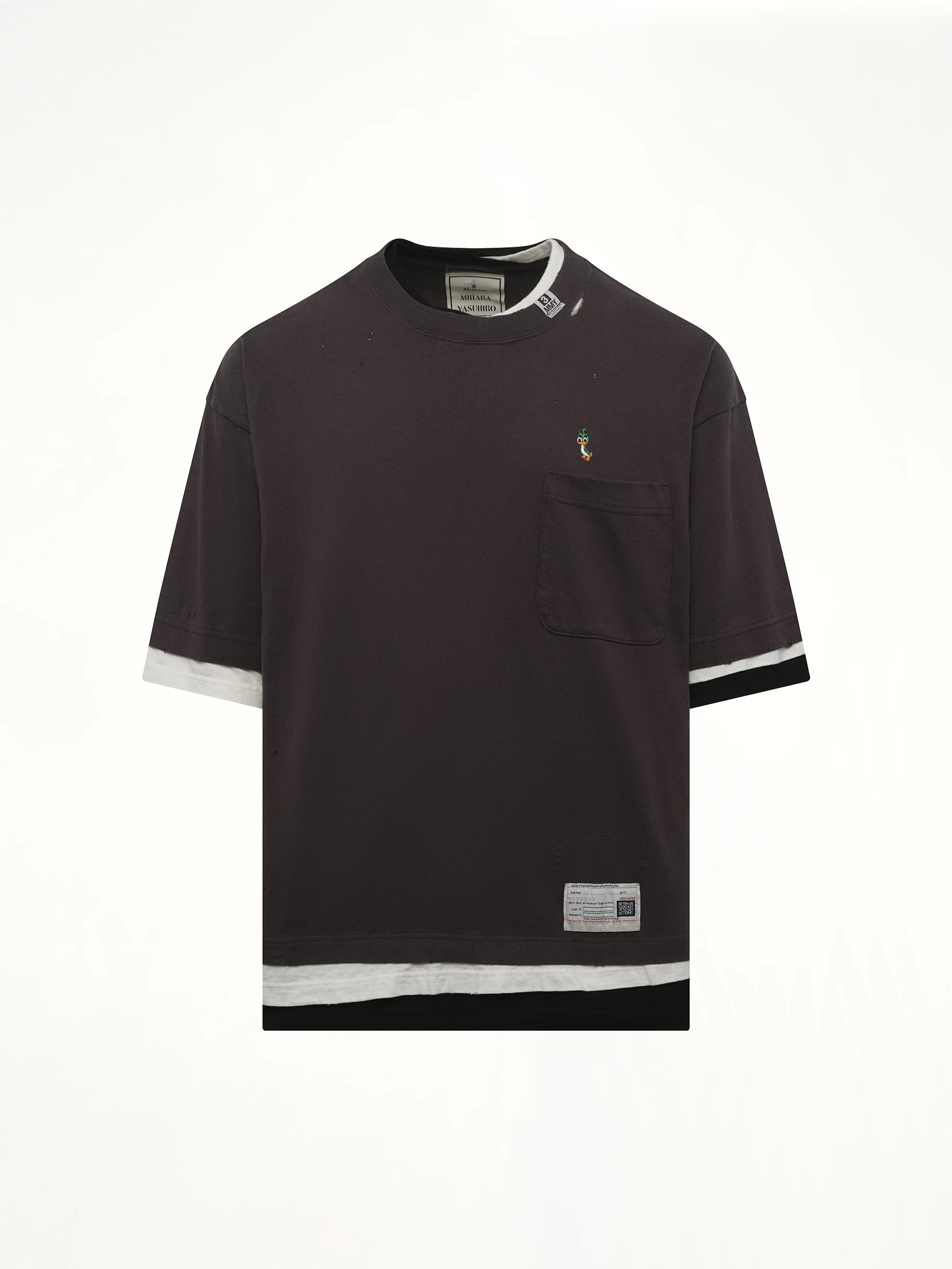 Triple Layered T-Shirt in Black - Image 2