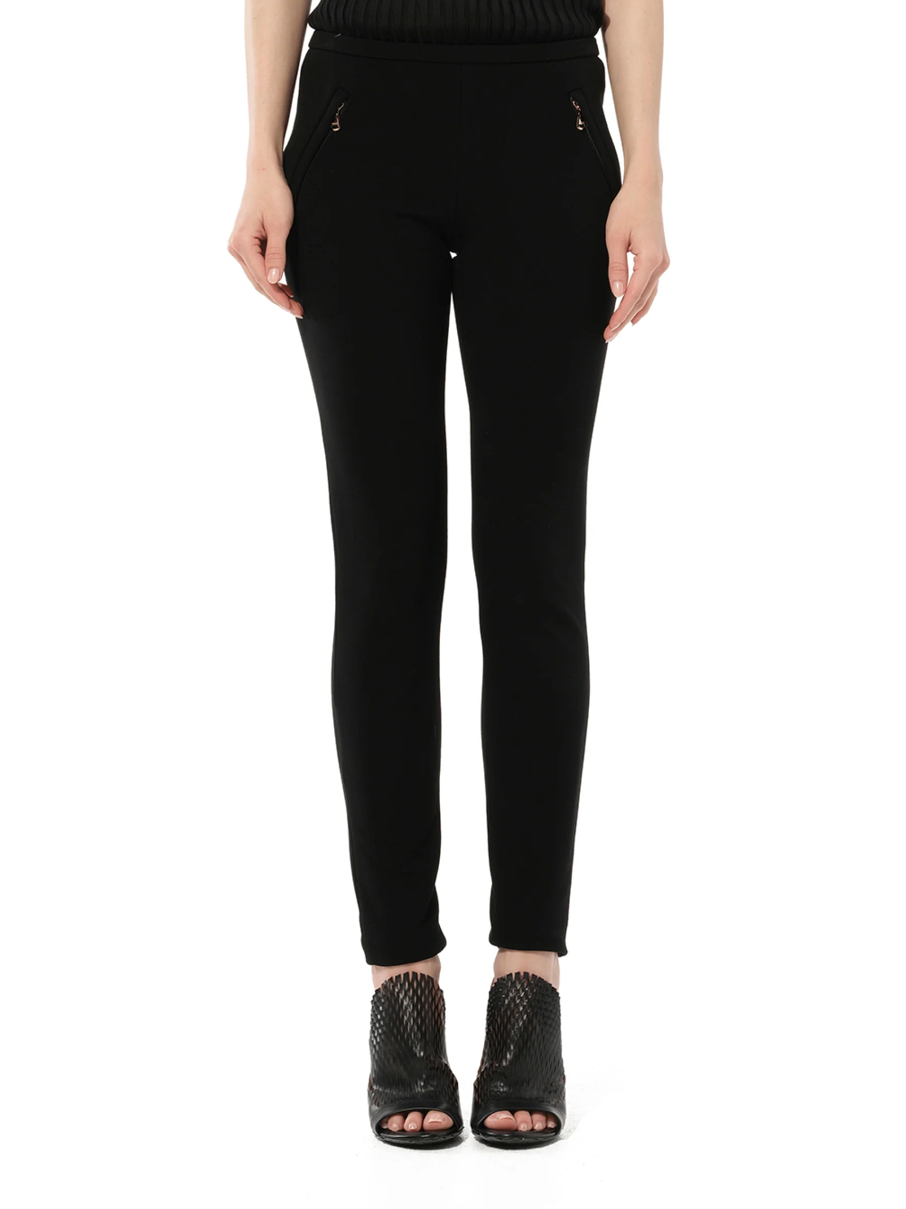 Trousers in Black