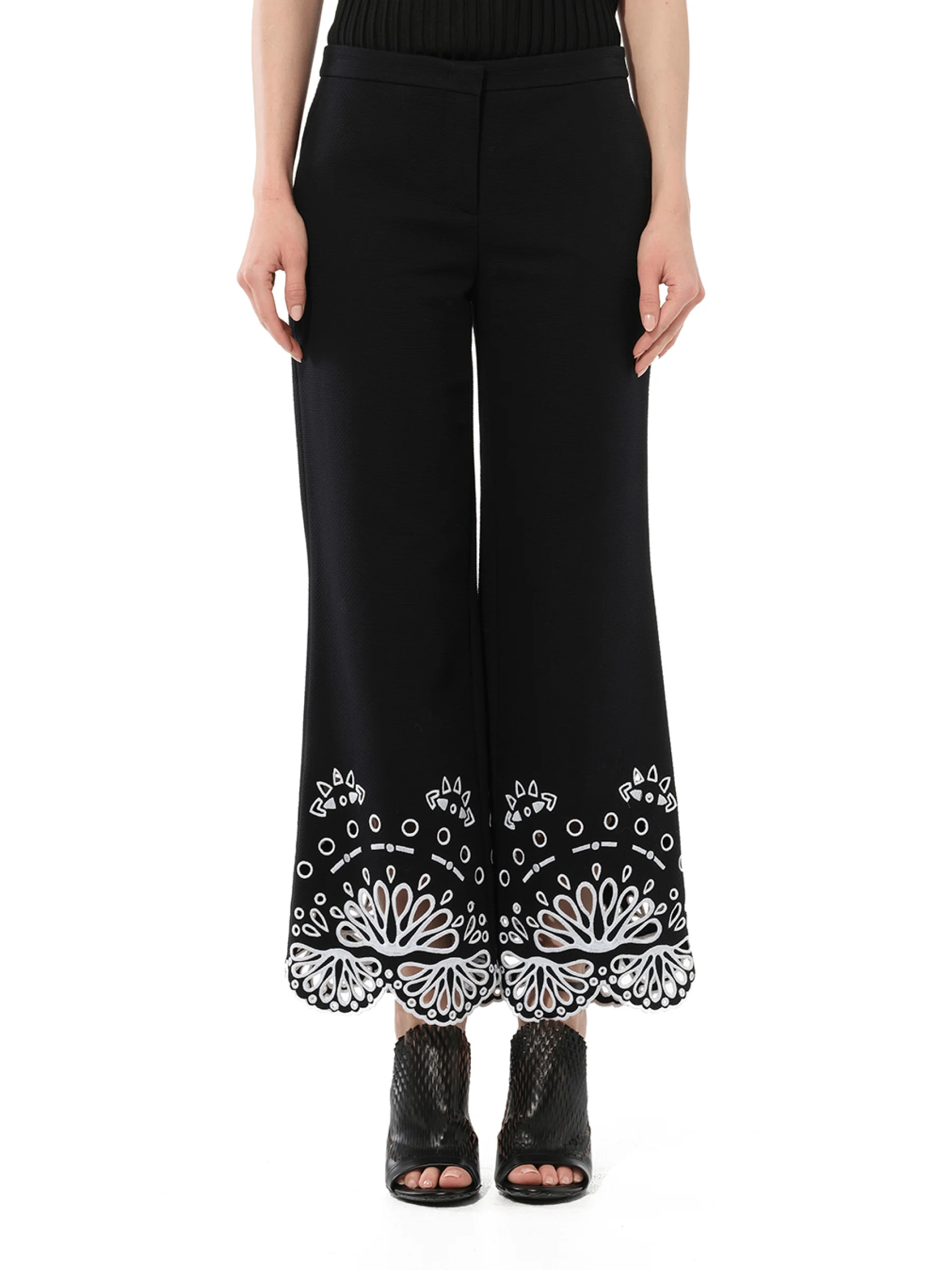 Trousers in Black