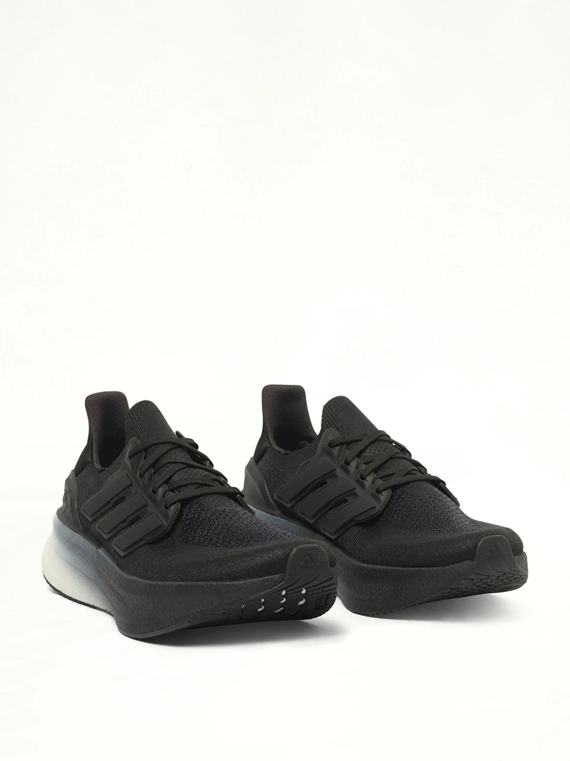 Ultraboost Light 5 in Black - Image 2