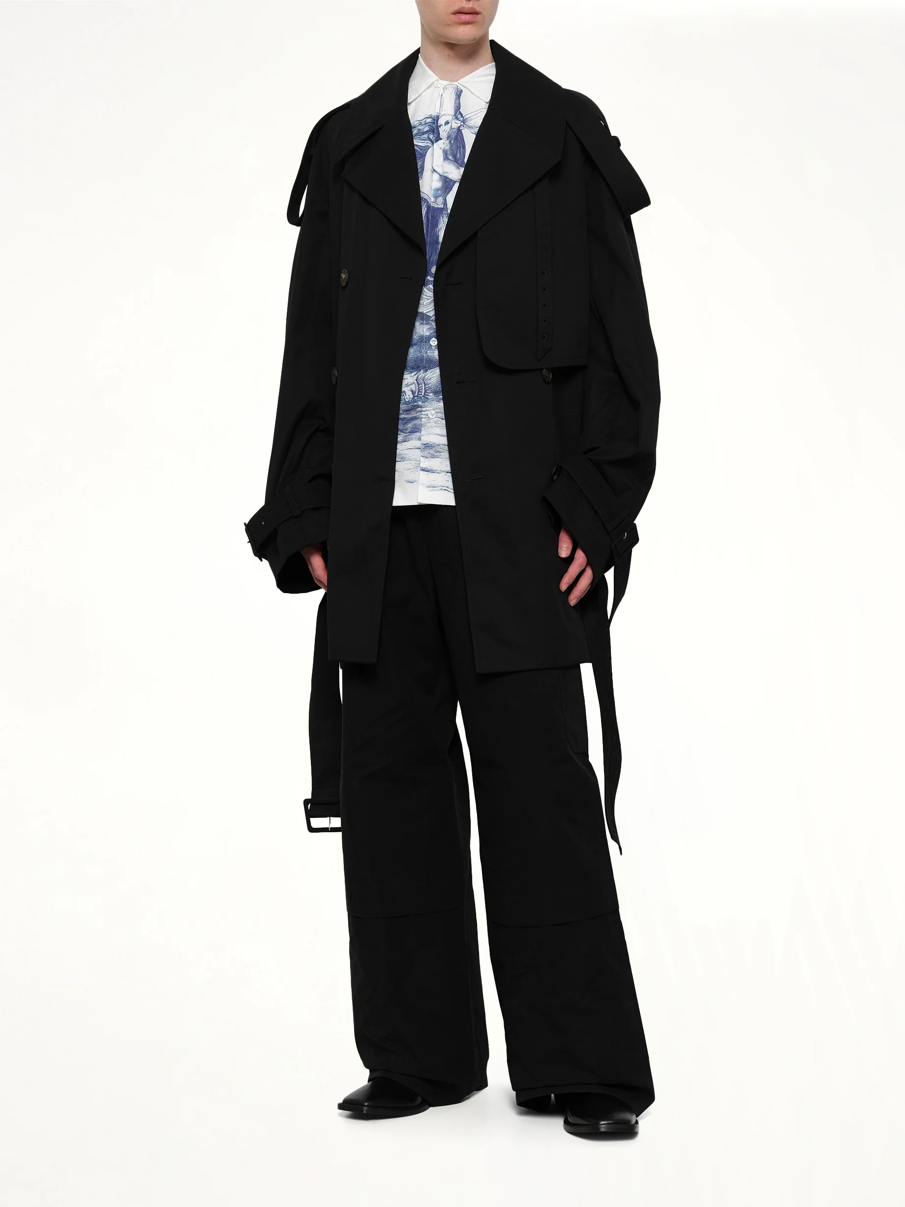 Unlined Technical Trench Coat in Bogart - Image 4