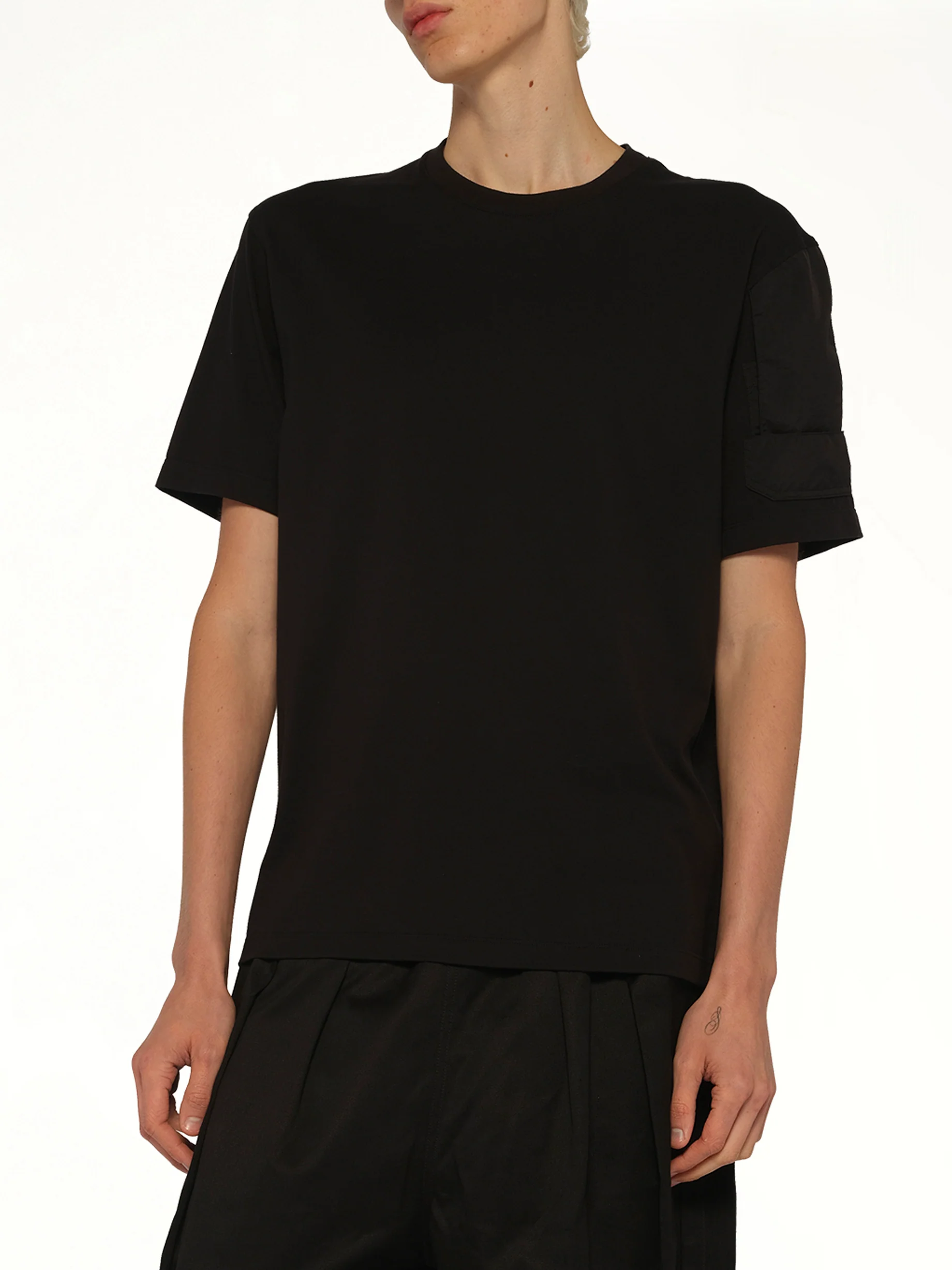 Utility T-Shirt in Black - Image 6