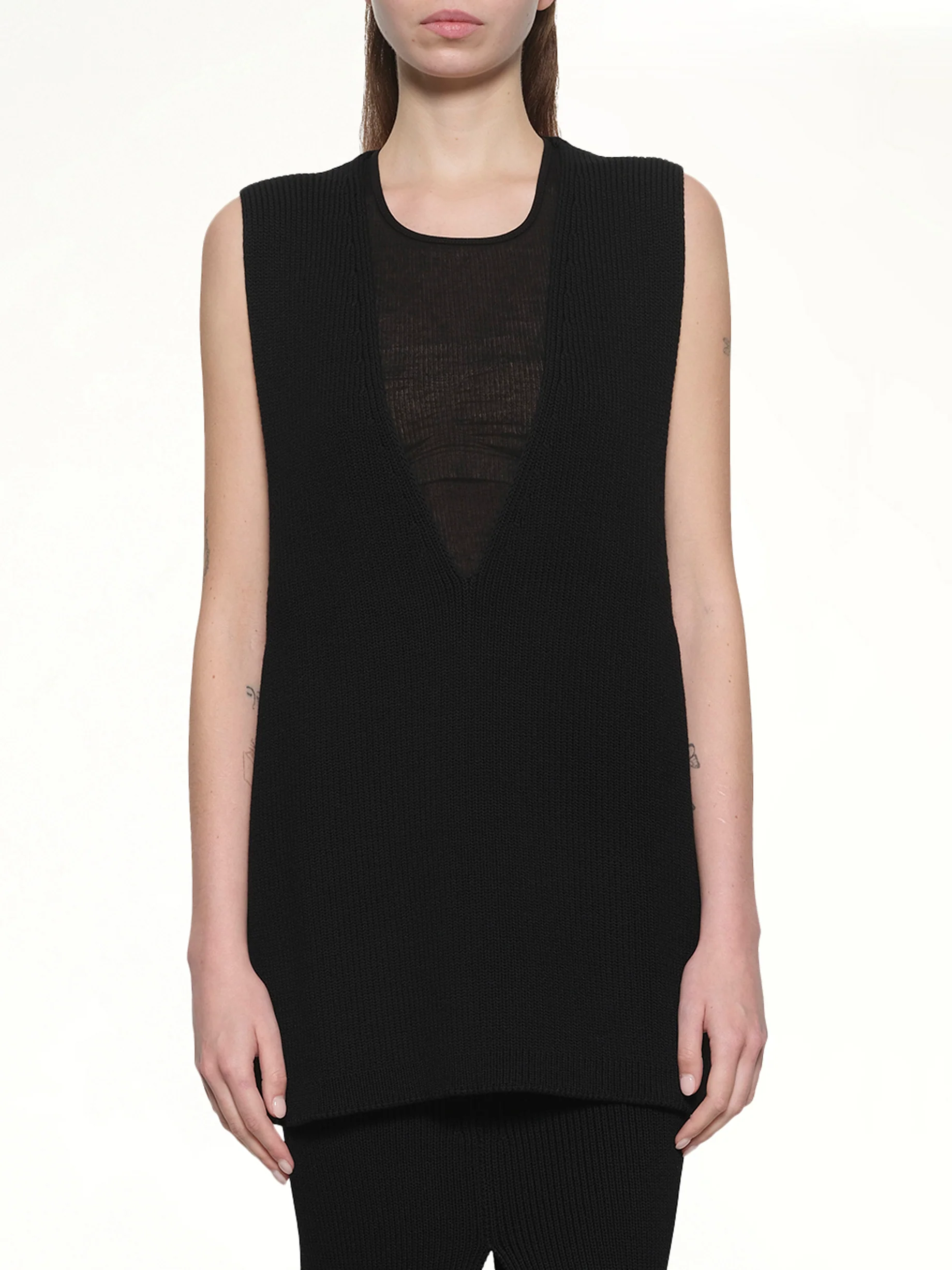 V Neck Top in Black - Image 6