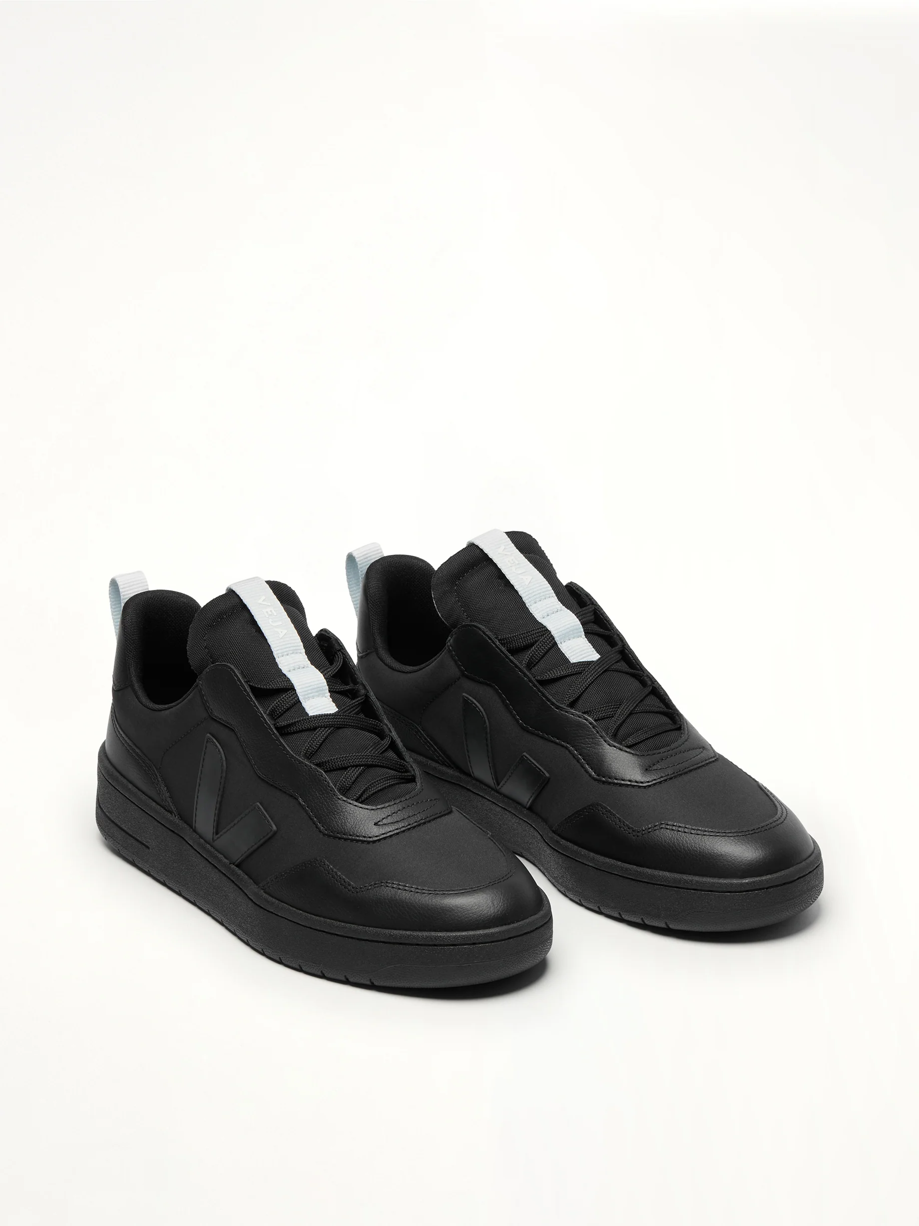 Veja x CFCL V-90 in Black - Image 2