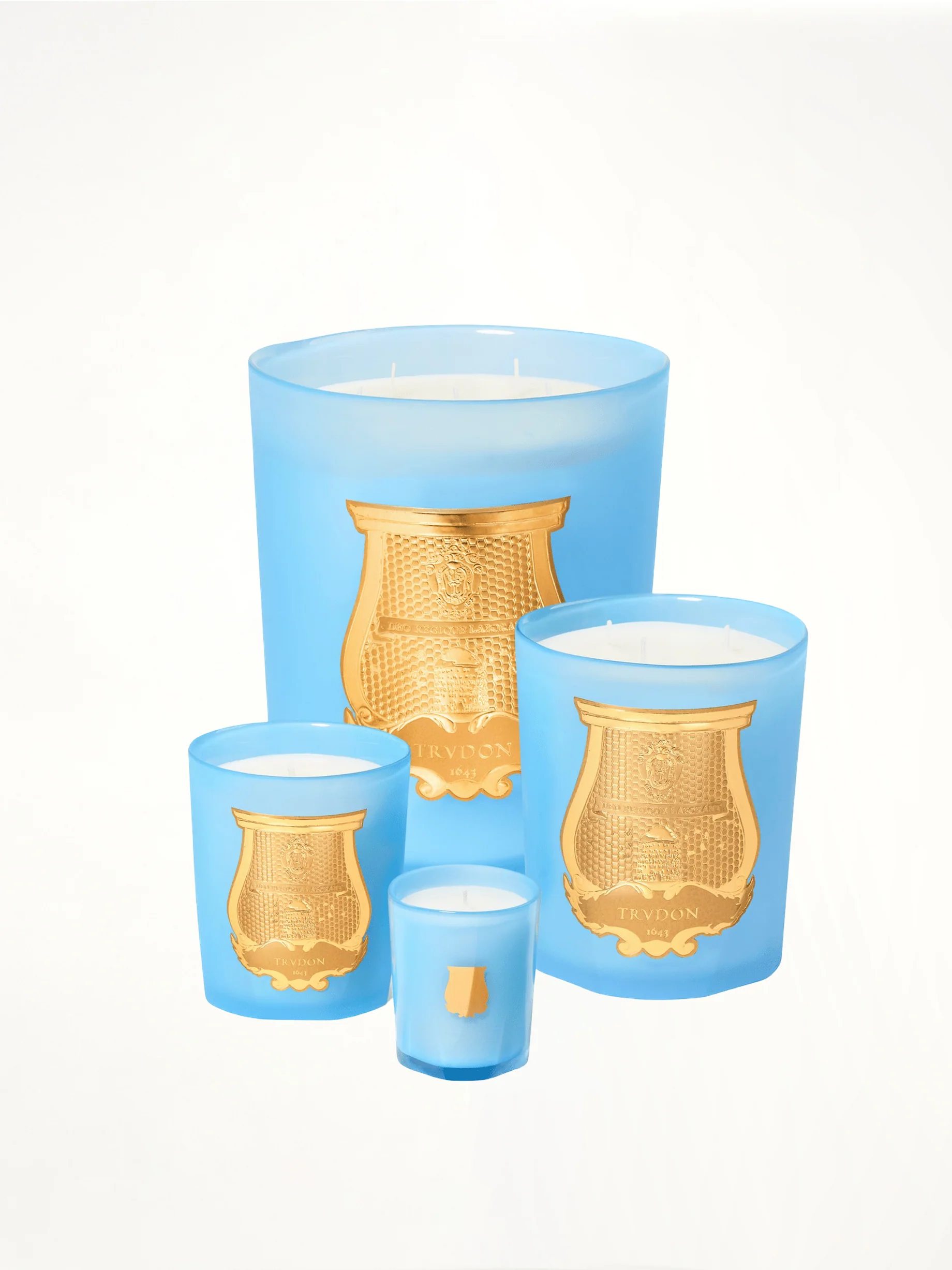 Versailles Petit Candle - Image 2