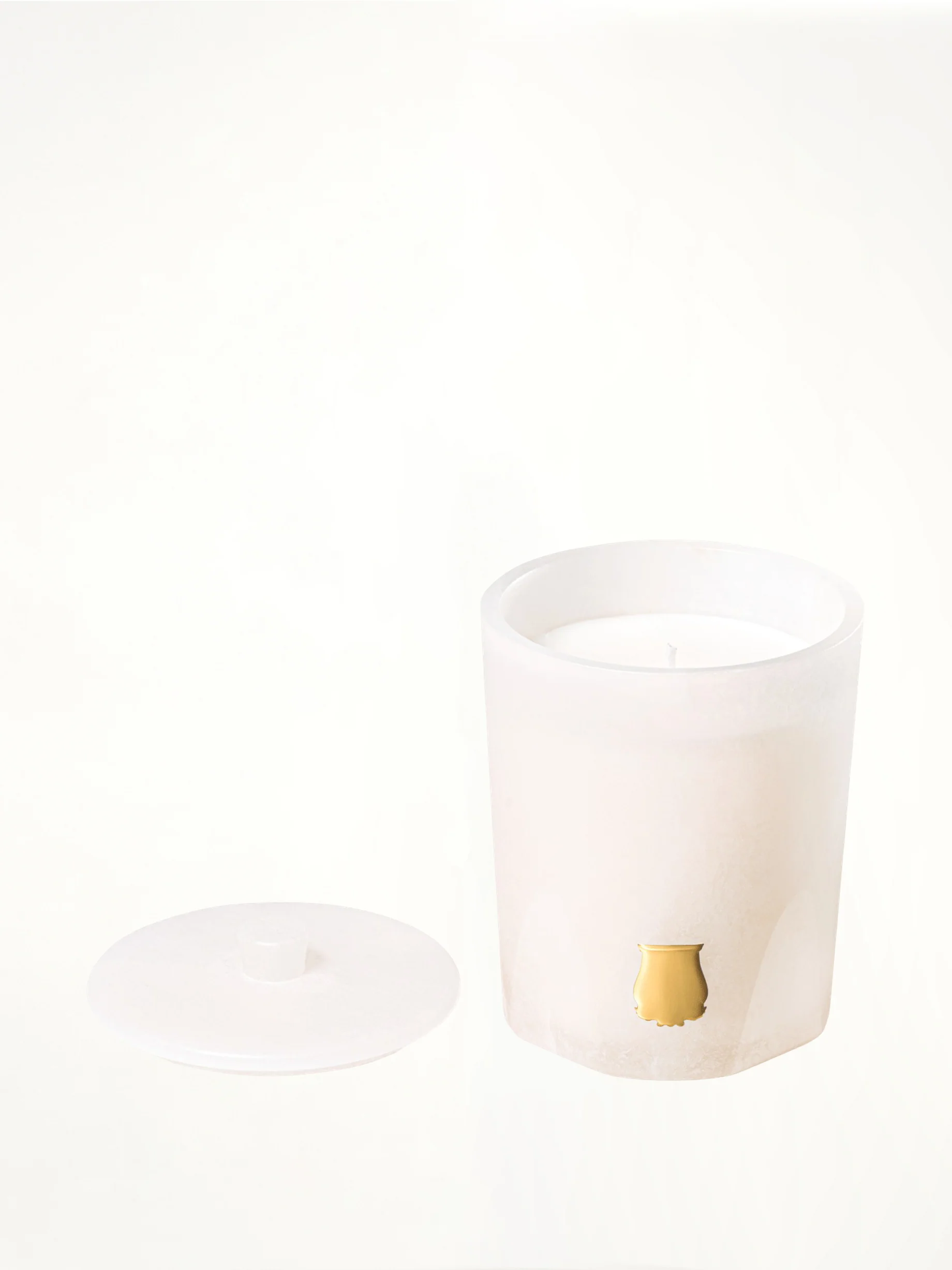 Vesta Alabaster Candle with Lid - Image 2