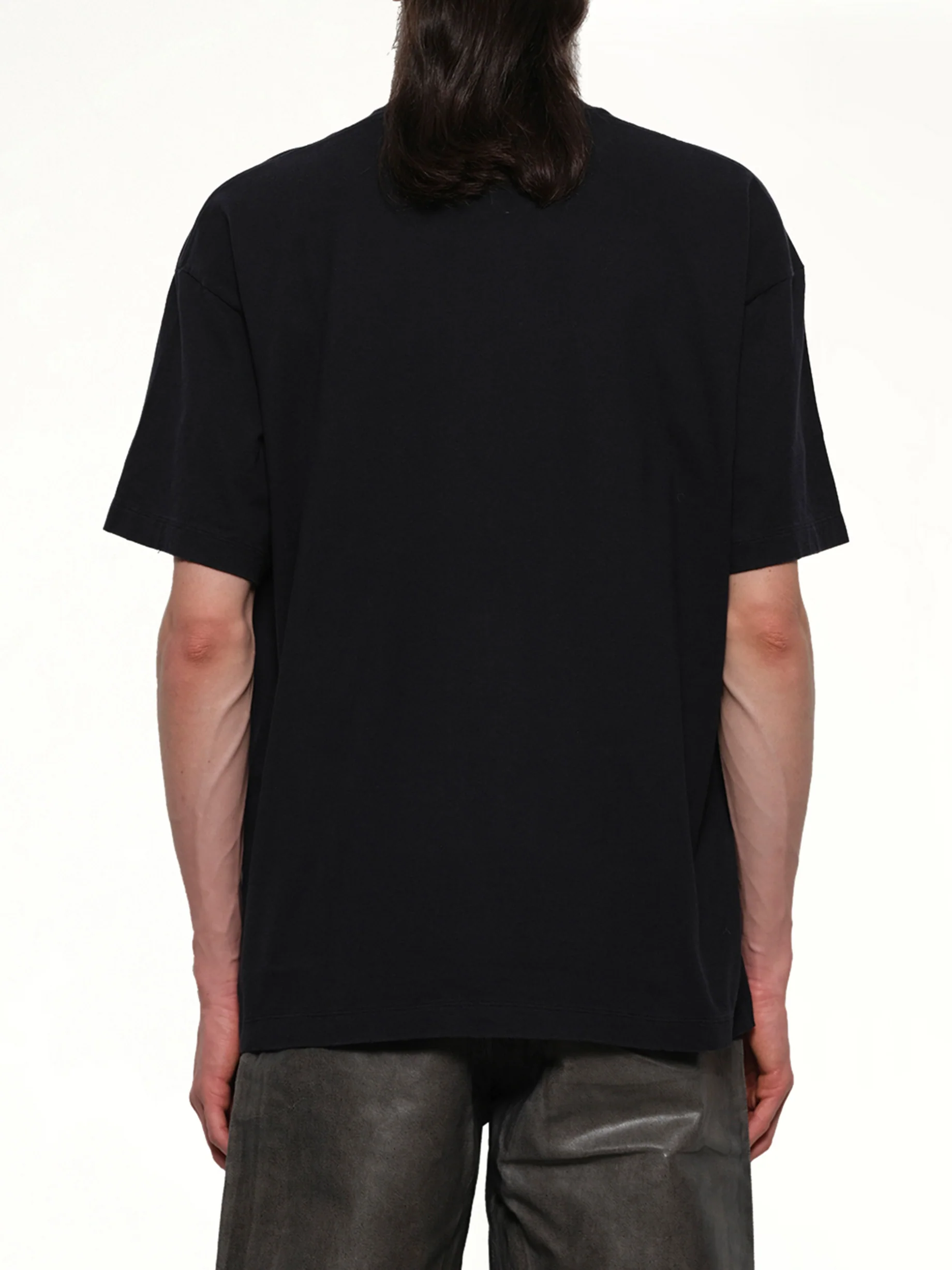 Villain Cover Print T-Shirt in Black - Image 5