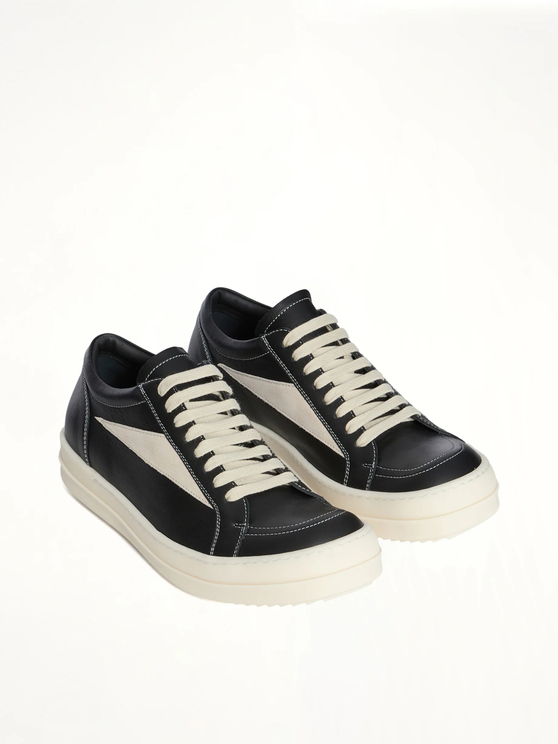 Vintage Calf Sneaks in Black/Milk - Image 4