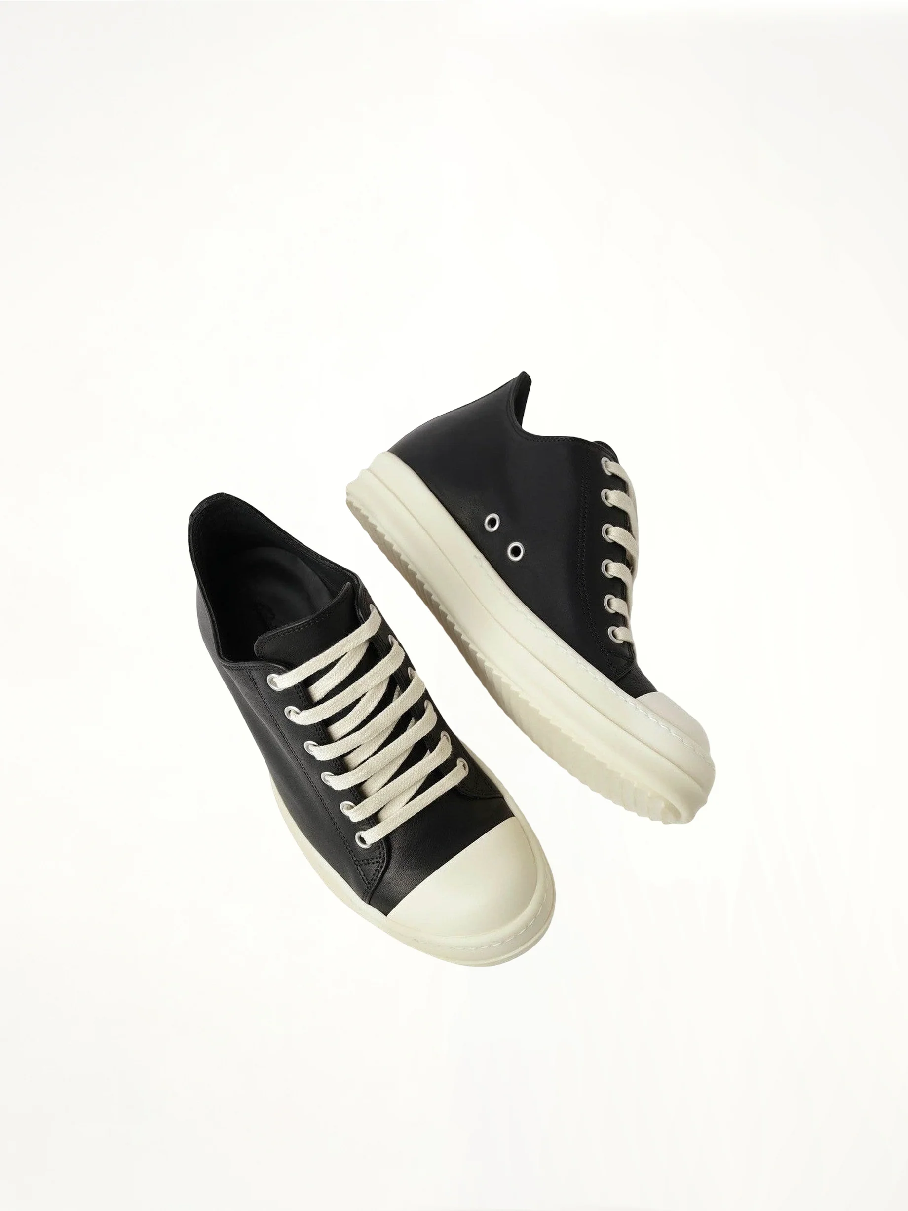 Washed Calf Low Sneaks in Black/Milk - Image 4