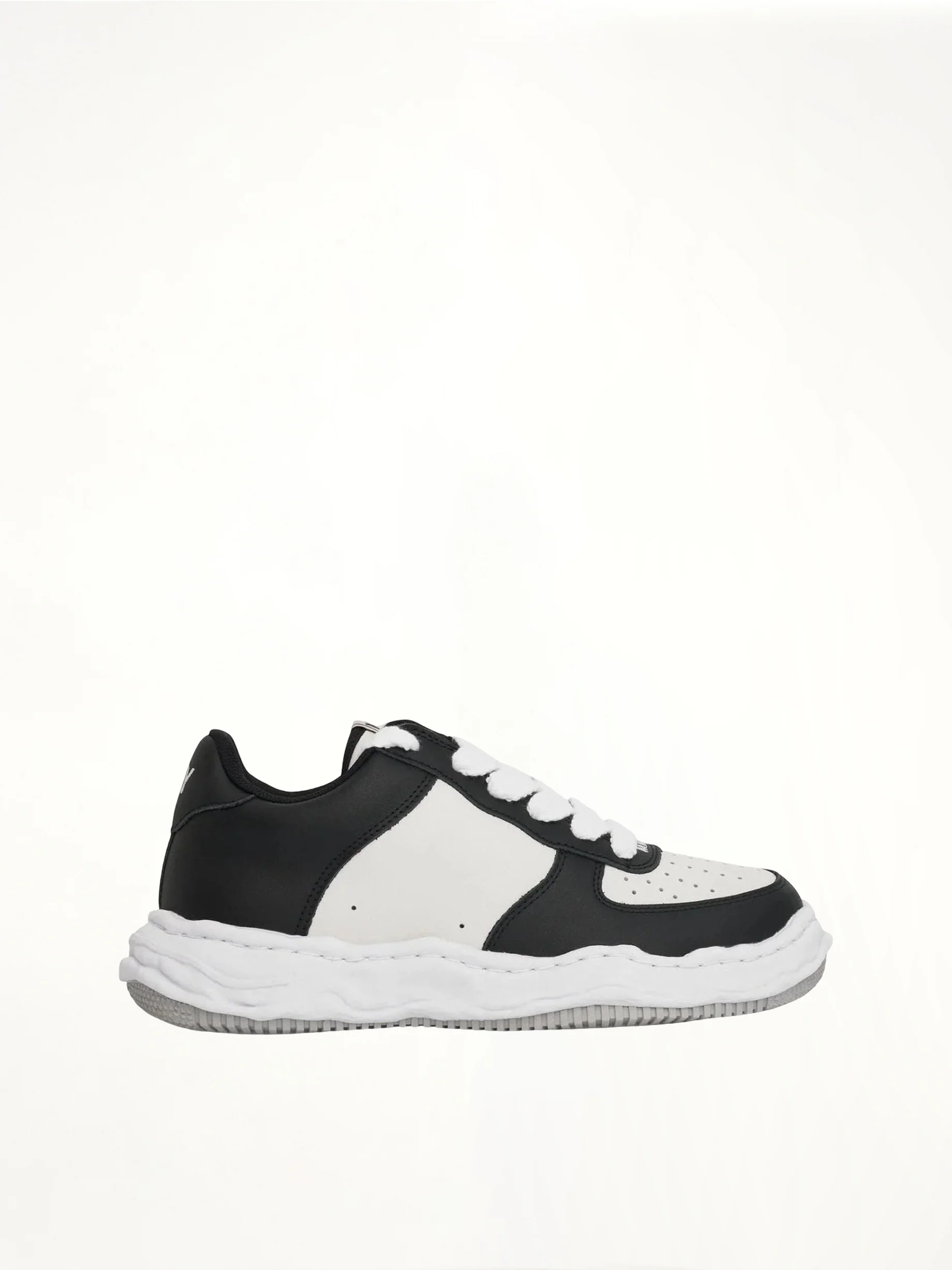 Wayne OG Sole Sneaker in Black/White