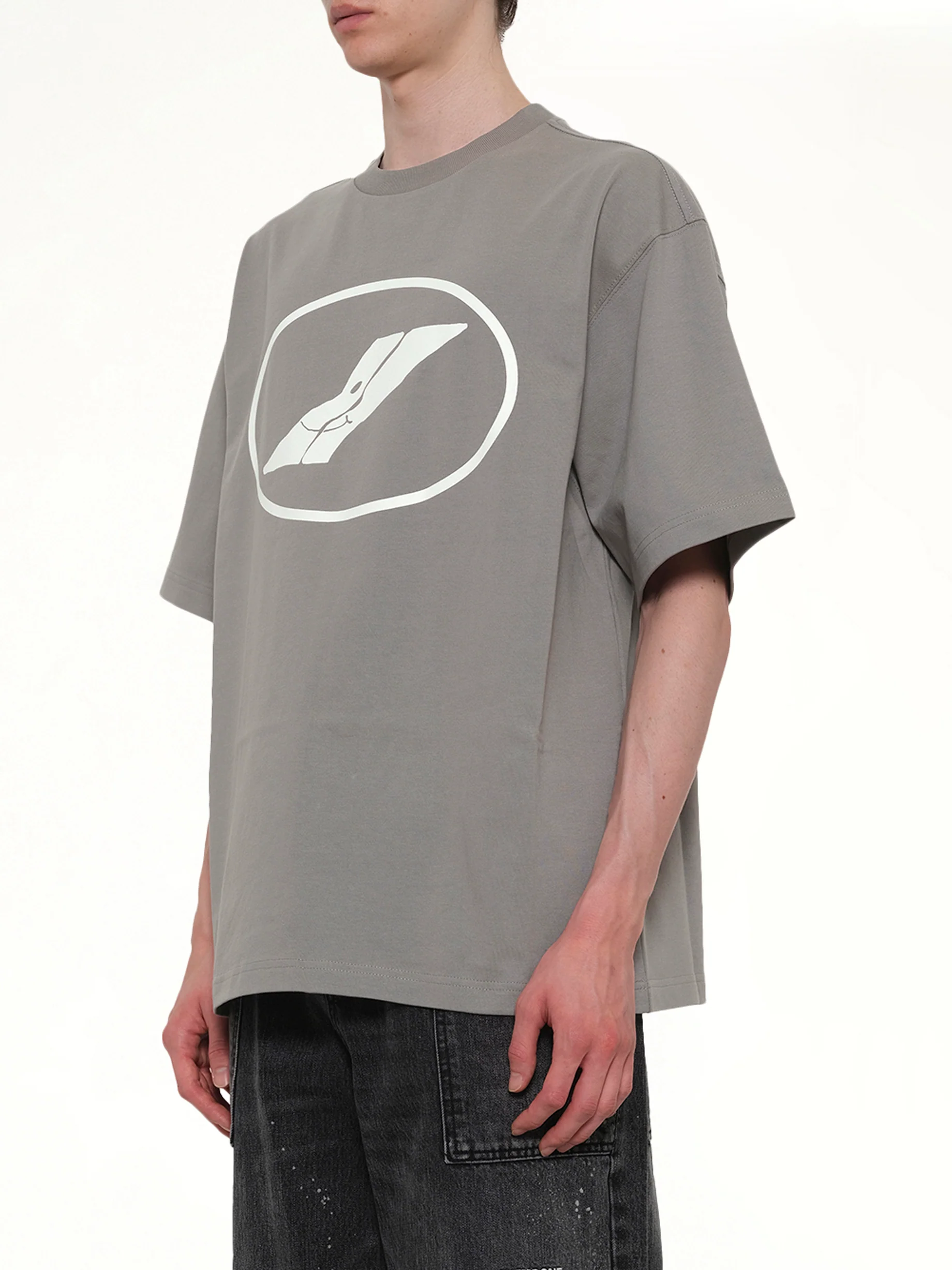 We11done Print T-Shirt in Grey - Image 3