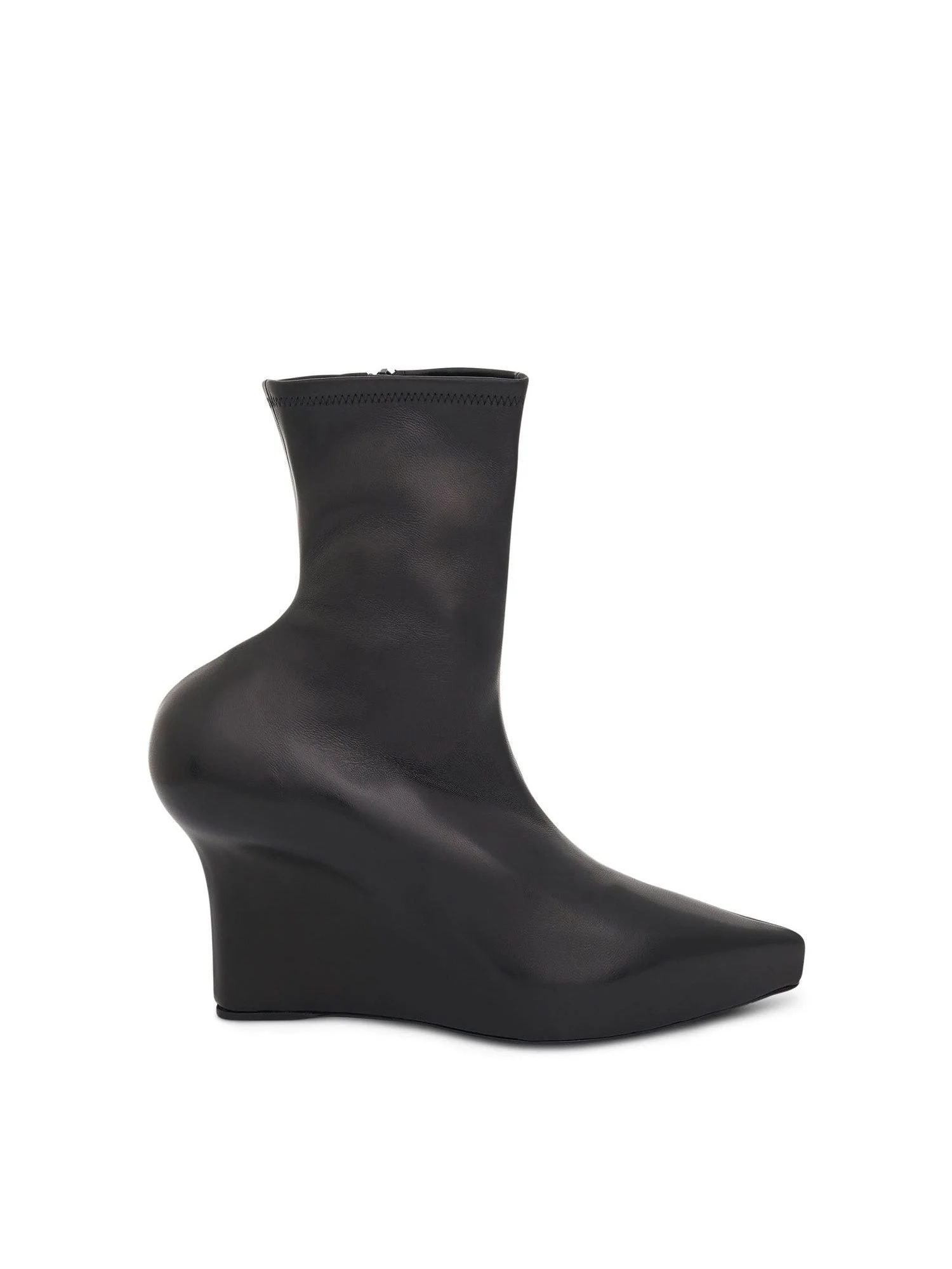 Wedge Ankle Boot in Stretch Leather in Black