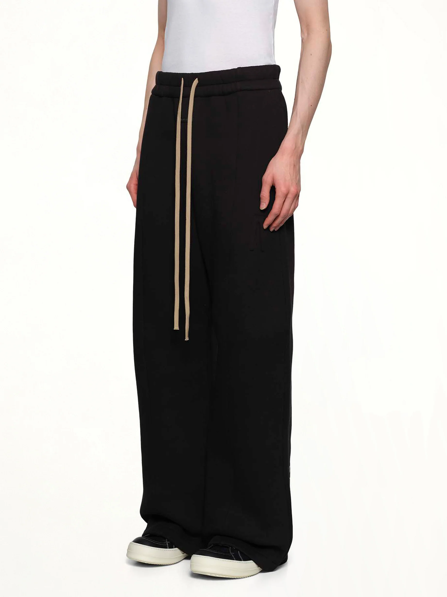 Wide Leg Sweatpant in Black - Image 3