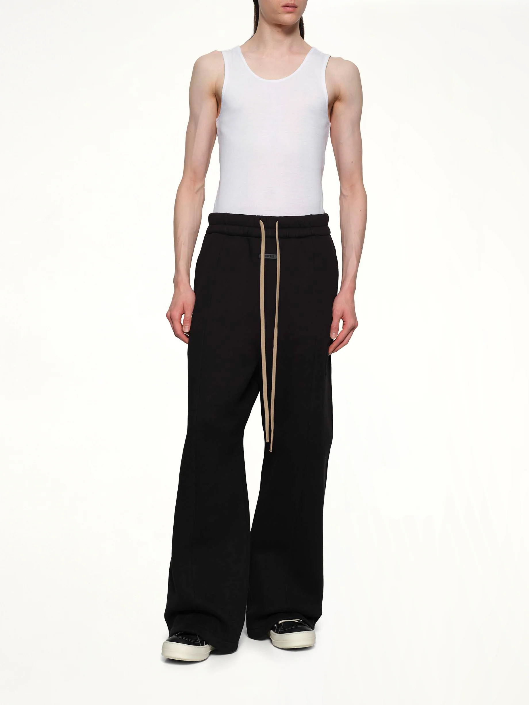 Wide Leg Sweatpant in Black - Image 4